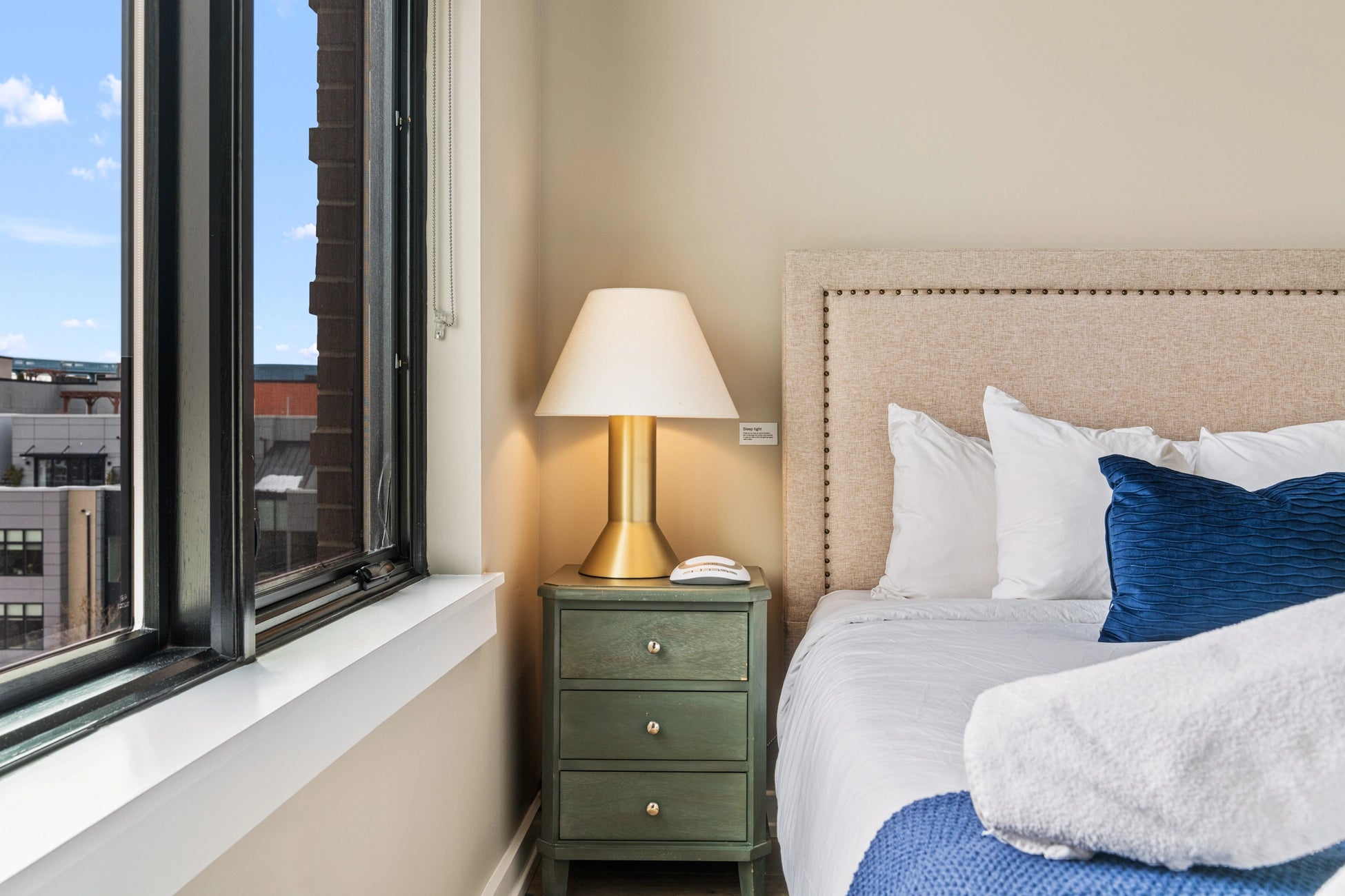 Airbnb Photography: The Edison | Philadelphia