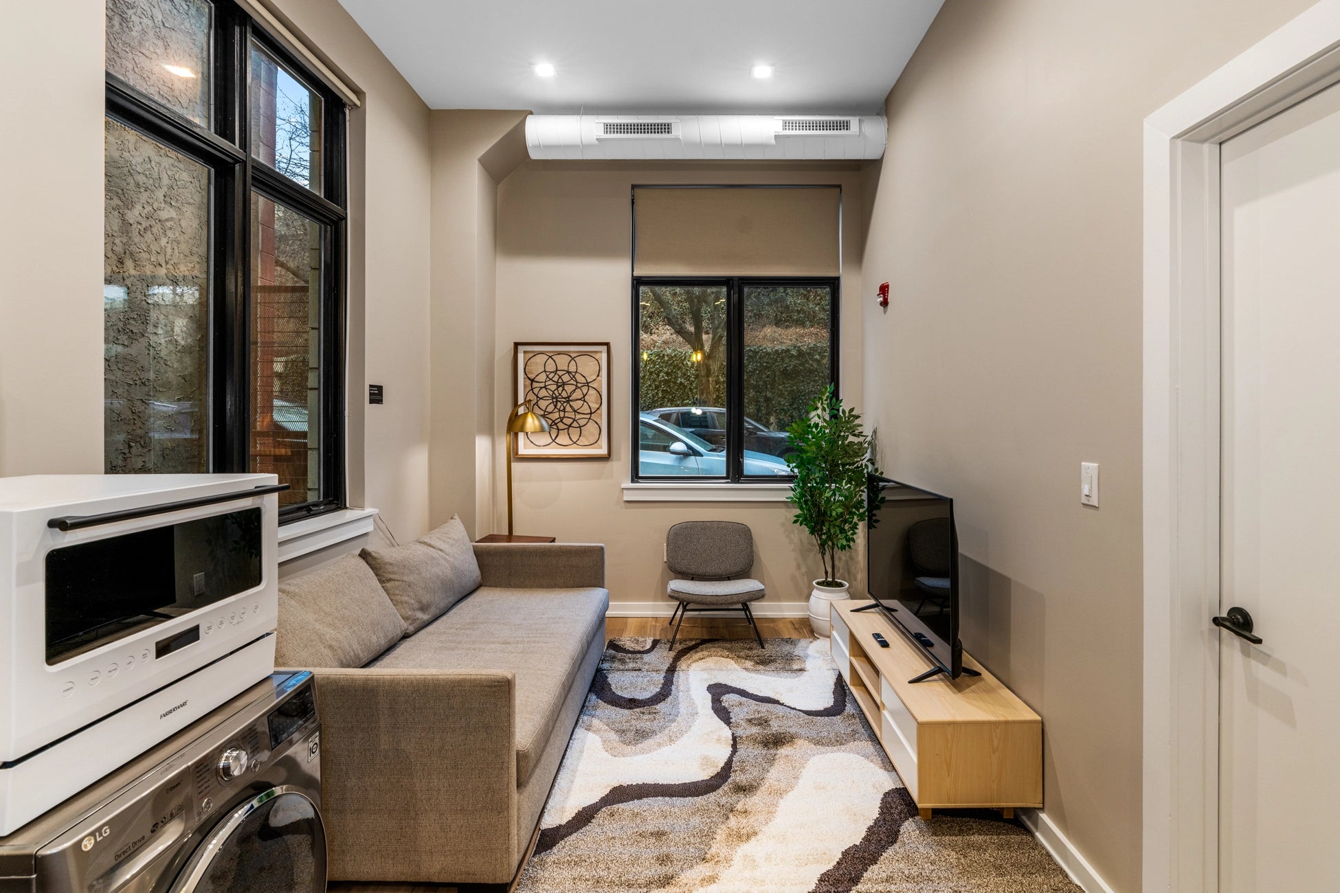 Airbnb Photography: The Edison | Philadelphia