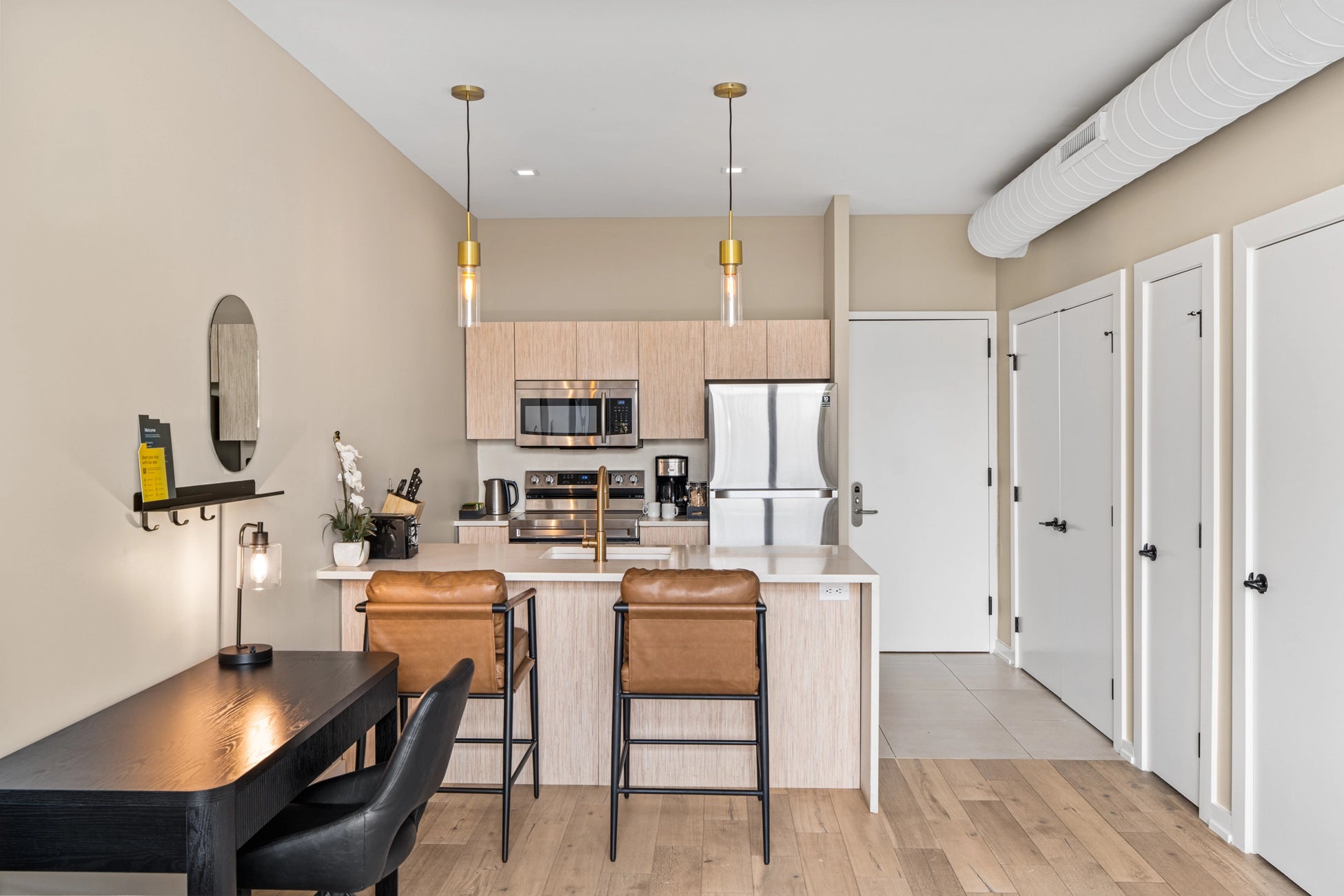 Airbnb Photography: The Edison | Philadelphia