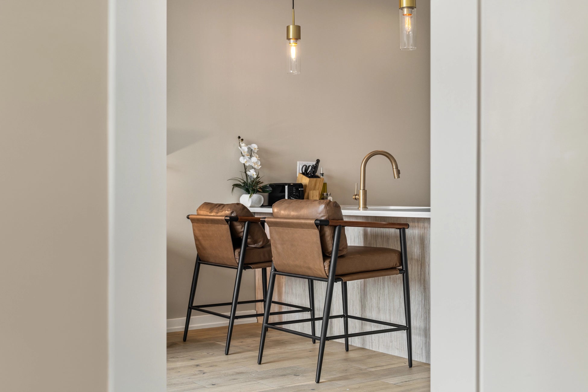 Airbnb Photography: The Edison | Philadelphia