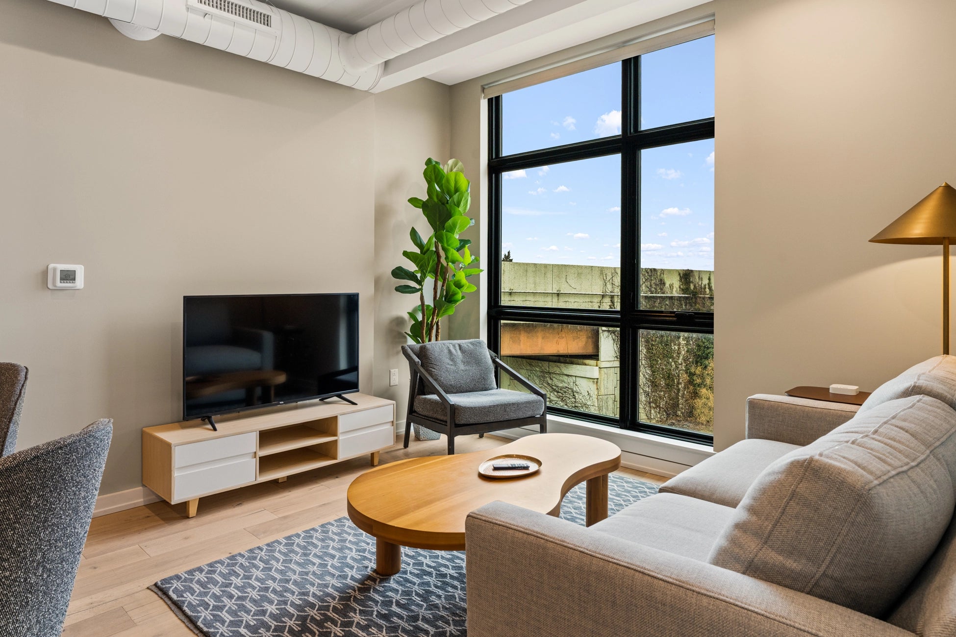 Airbnb Photography: The Edison | Philadelphia