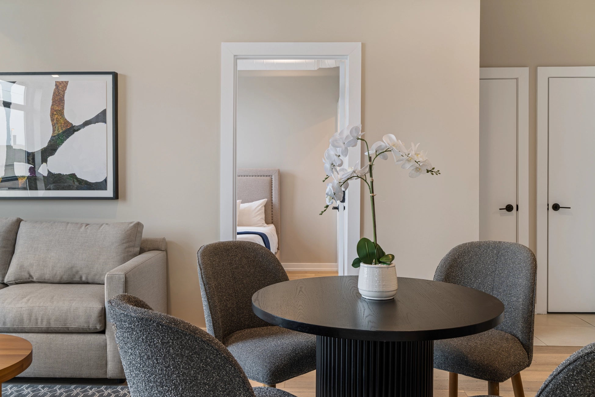 Airbnb Photography: The Edison | Philadelphia