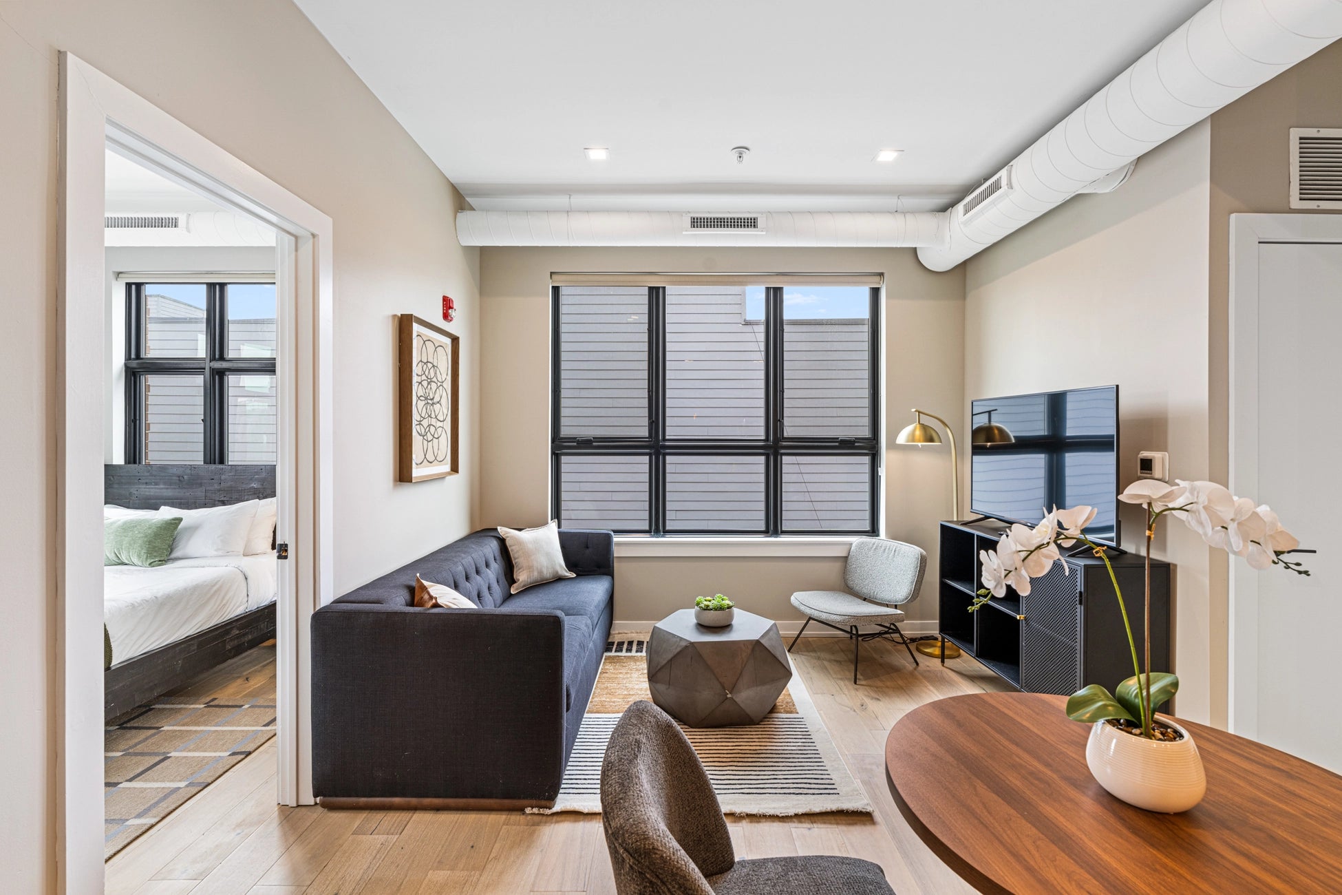 Airbnb Photography: The Edison | Philadelphia