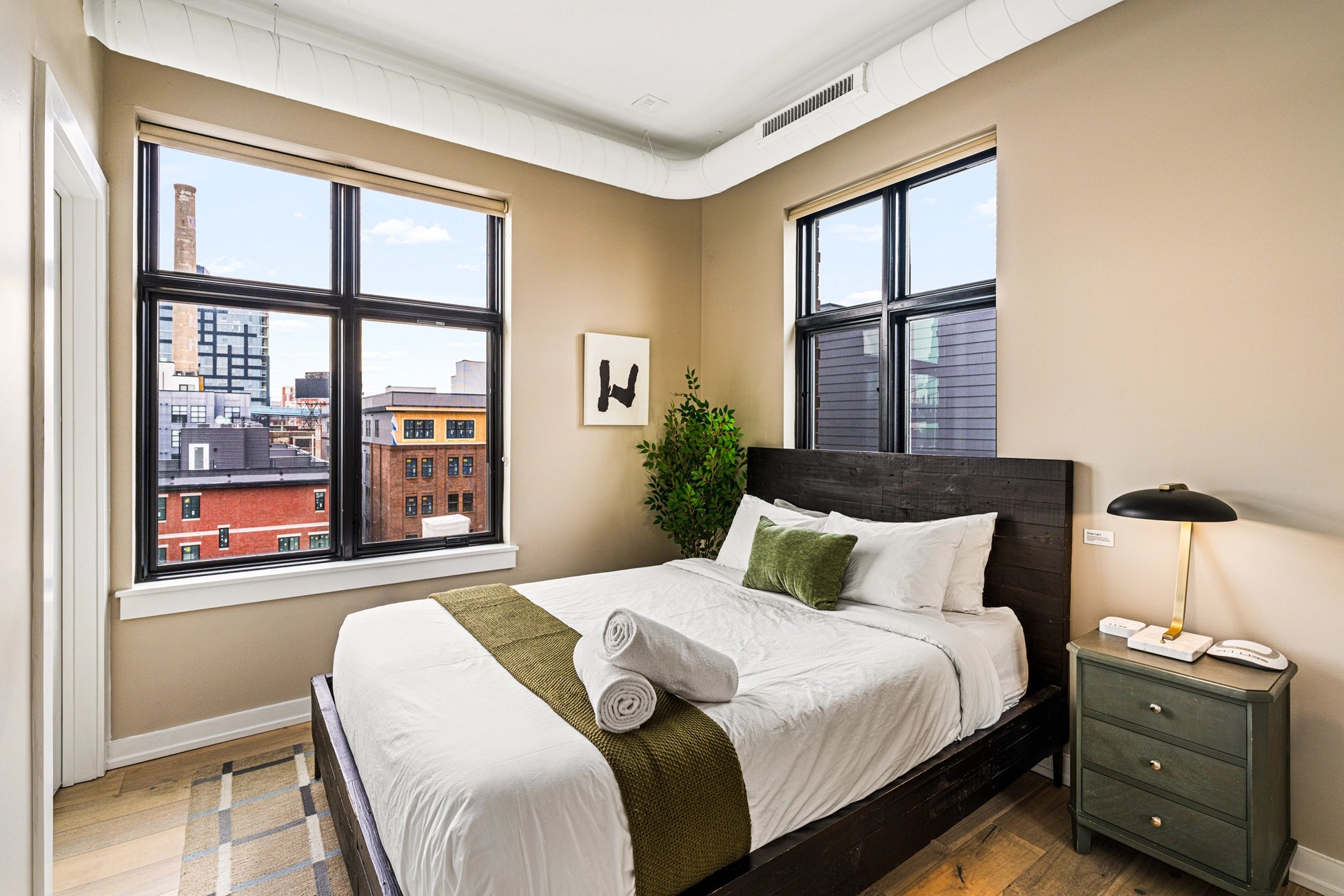 Airbnb Photography: The Edison | Philadelphia