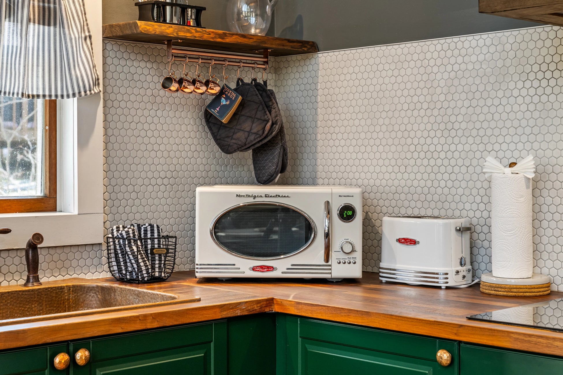 Airbnb Photography Tobyhanna PA | The Scout House