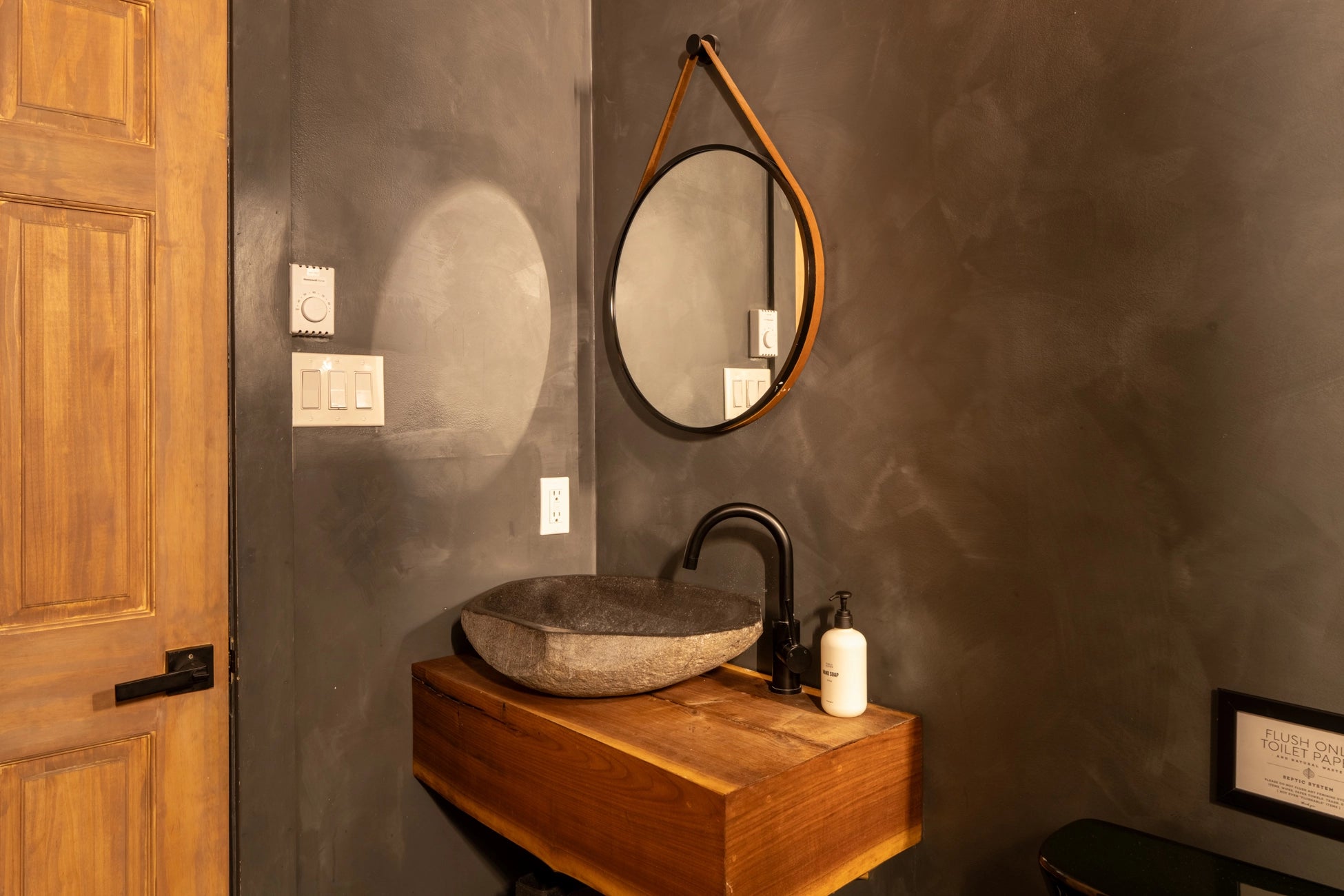Airbnb Photography Tobyhanna PA | The Scout House