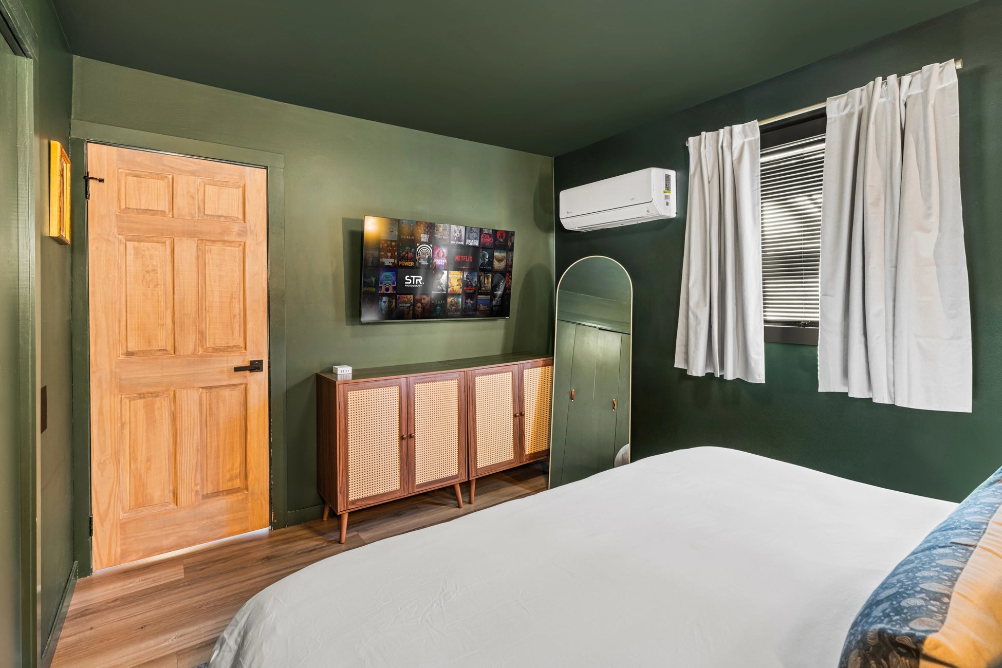 Airbnb Photography Tobyhanna PA | The Scout House