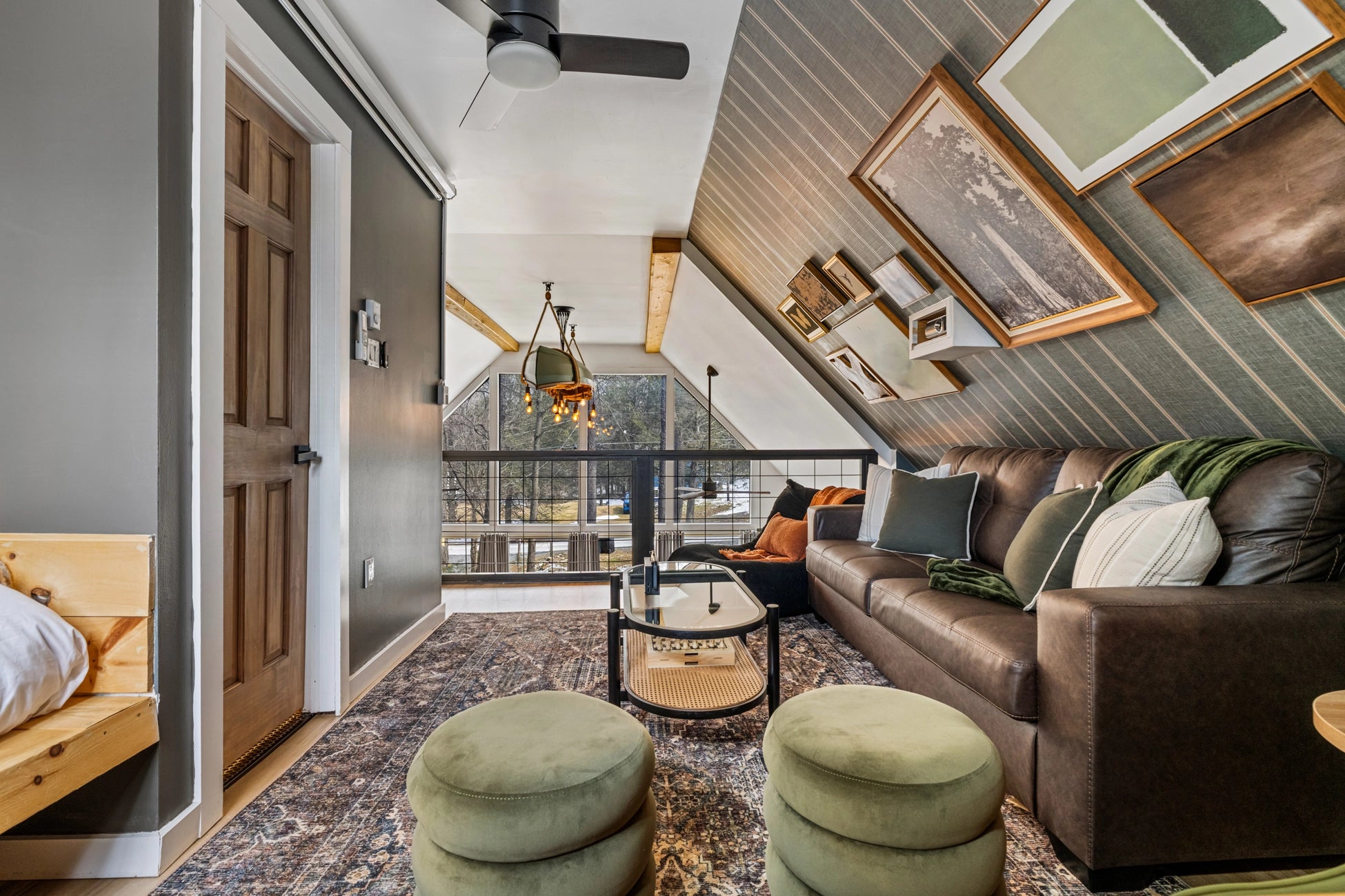 Airbnb Photography Tobyhanna PA | The Scout House