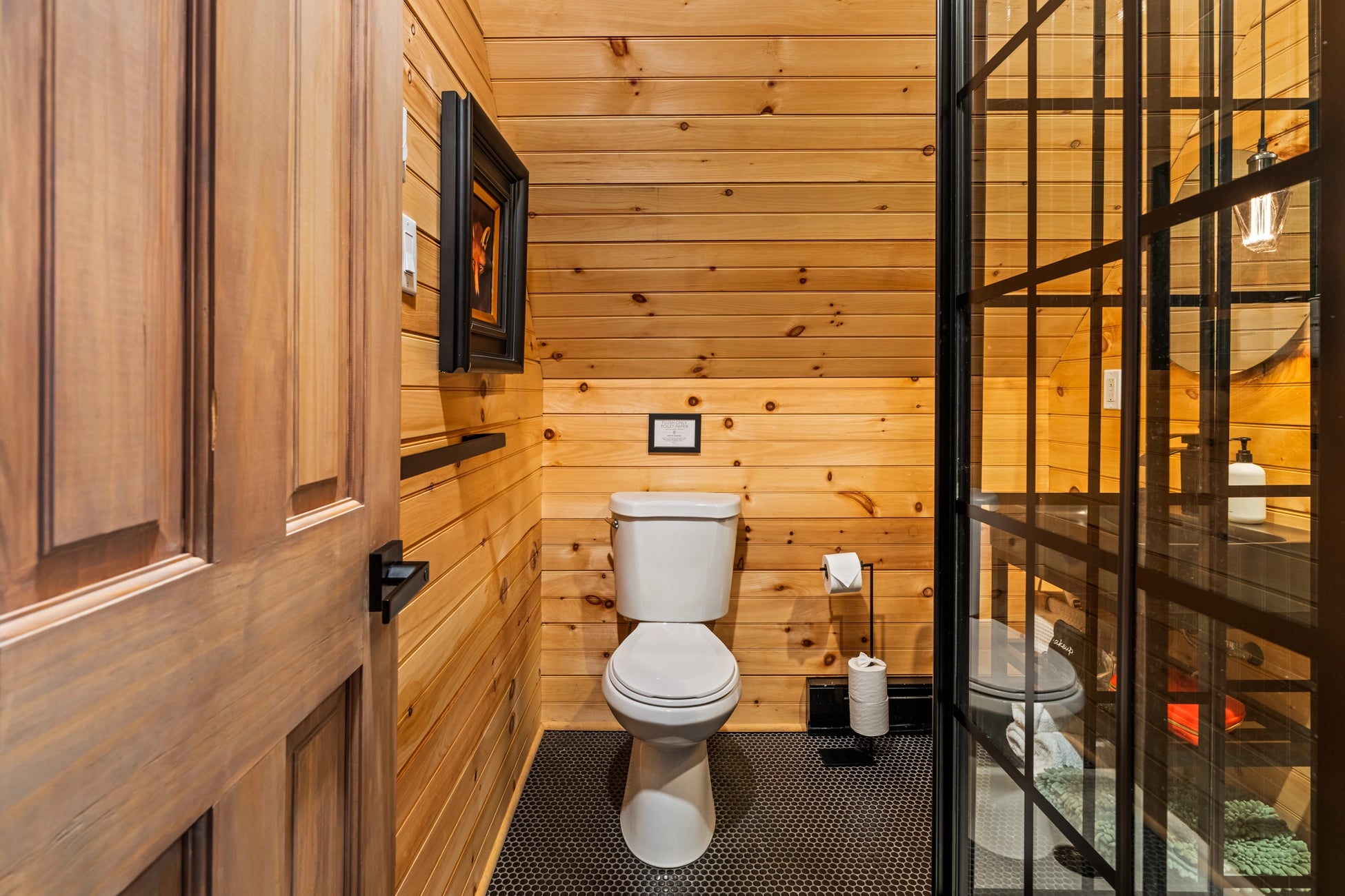 Airbnb Photography Tobyhanna PA | The Scout House