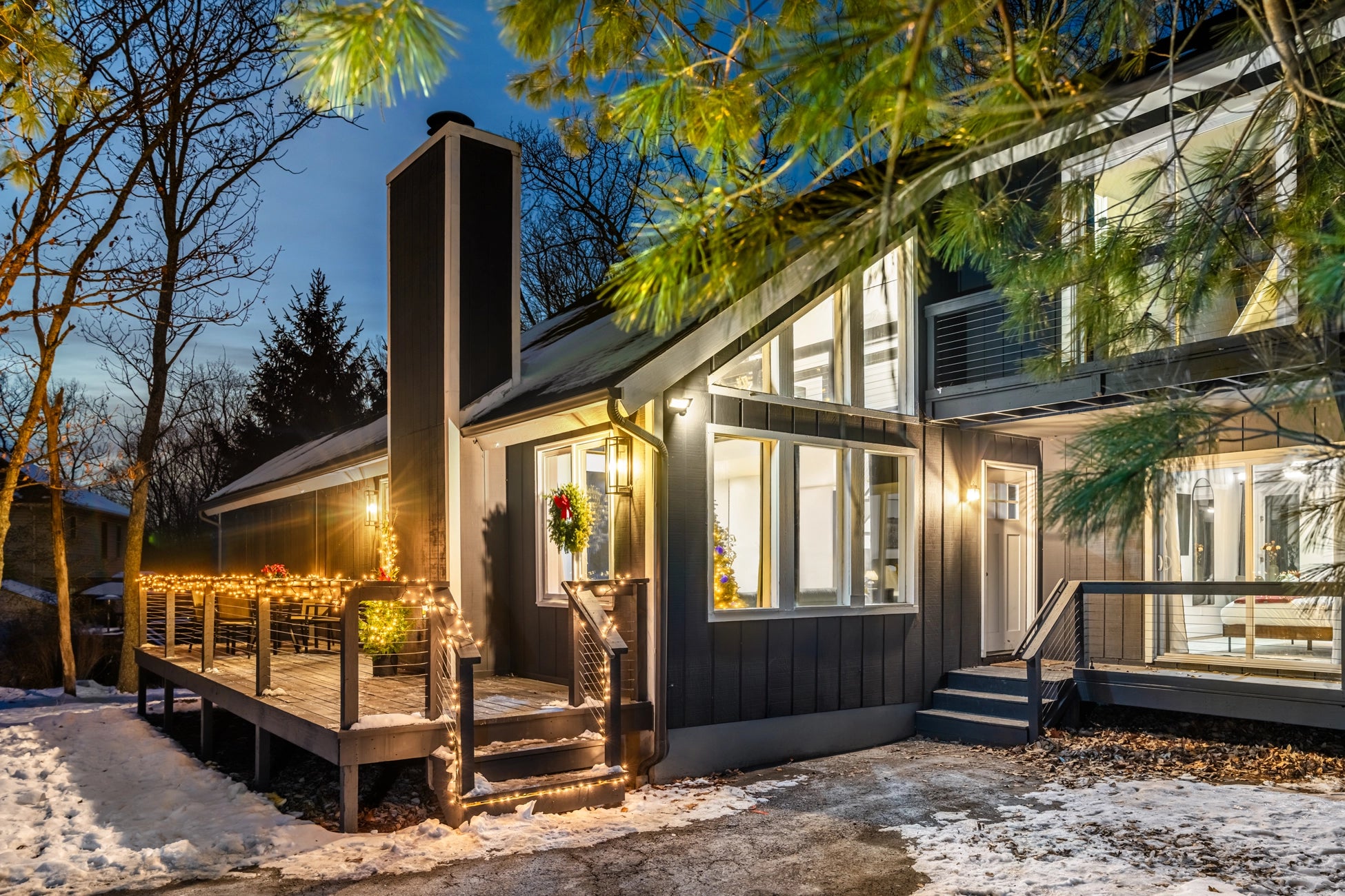 Airbnb Photography: Stunning STR Cabin in East Stroudsburg PA