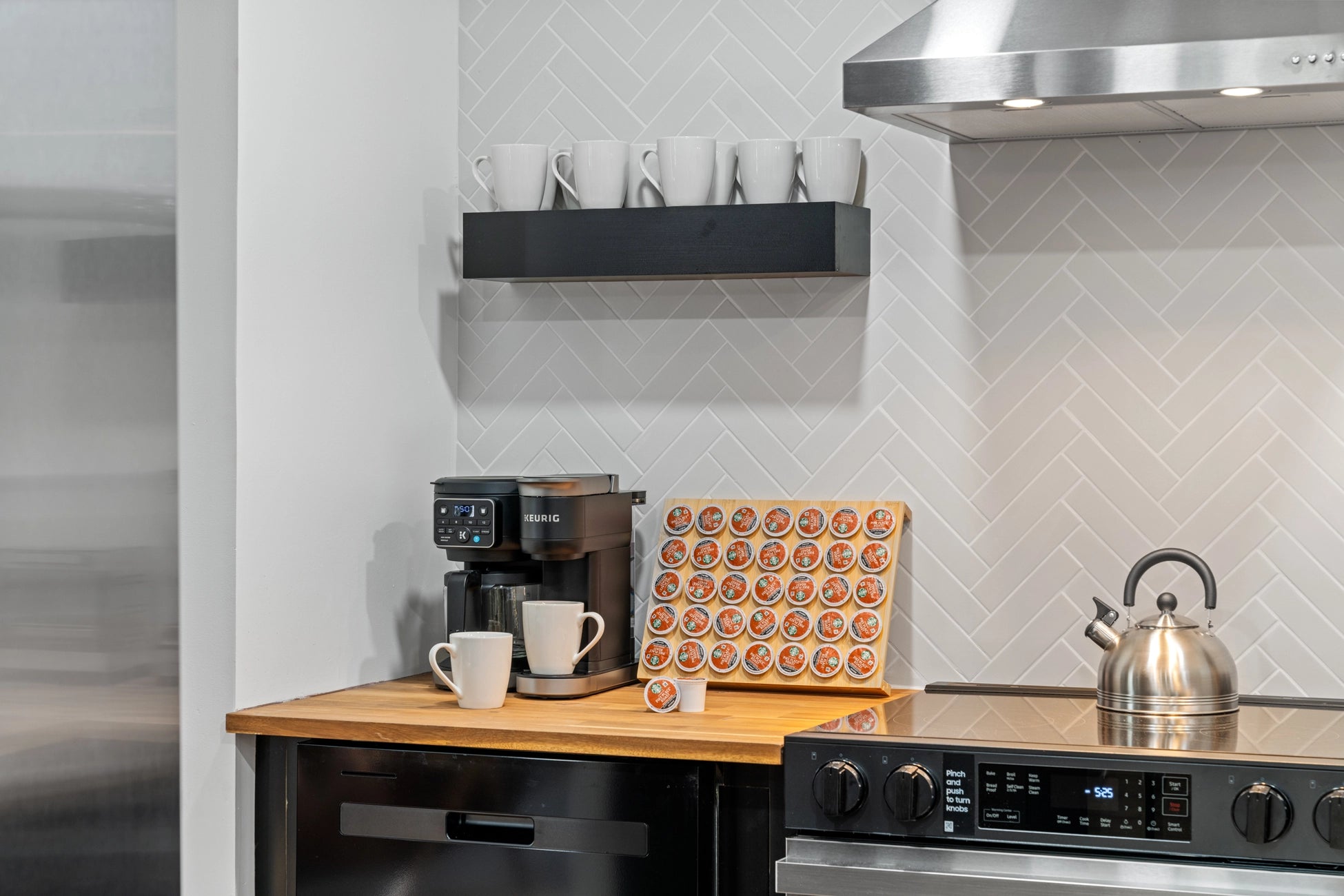 Airbnb Photography: Stunning STR Cabin in East Stroudsburg PA