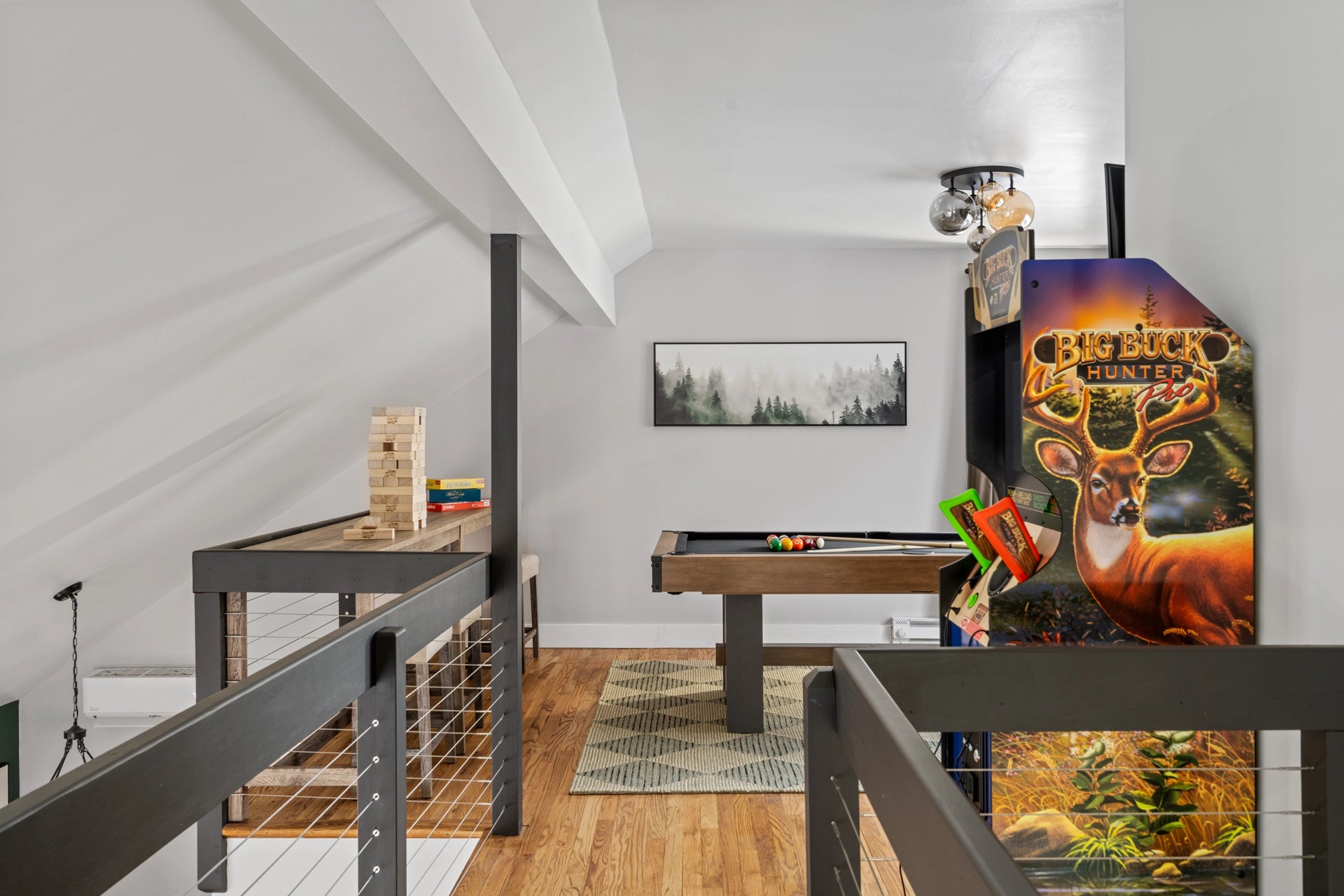 Airbnb Photography: Stunning STR Cabin in East Stroudsburg PA