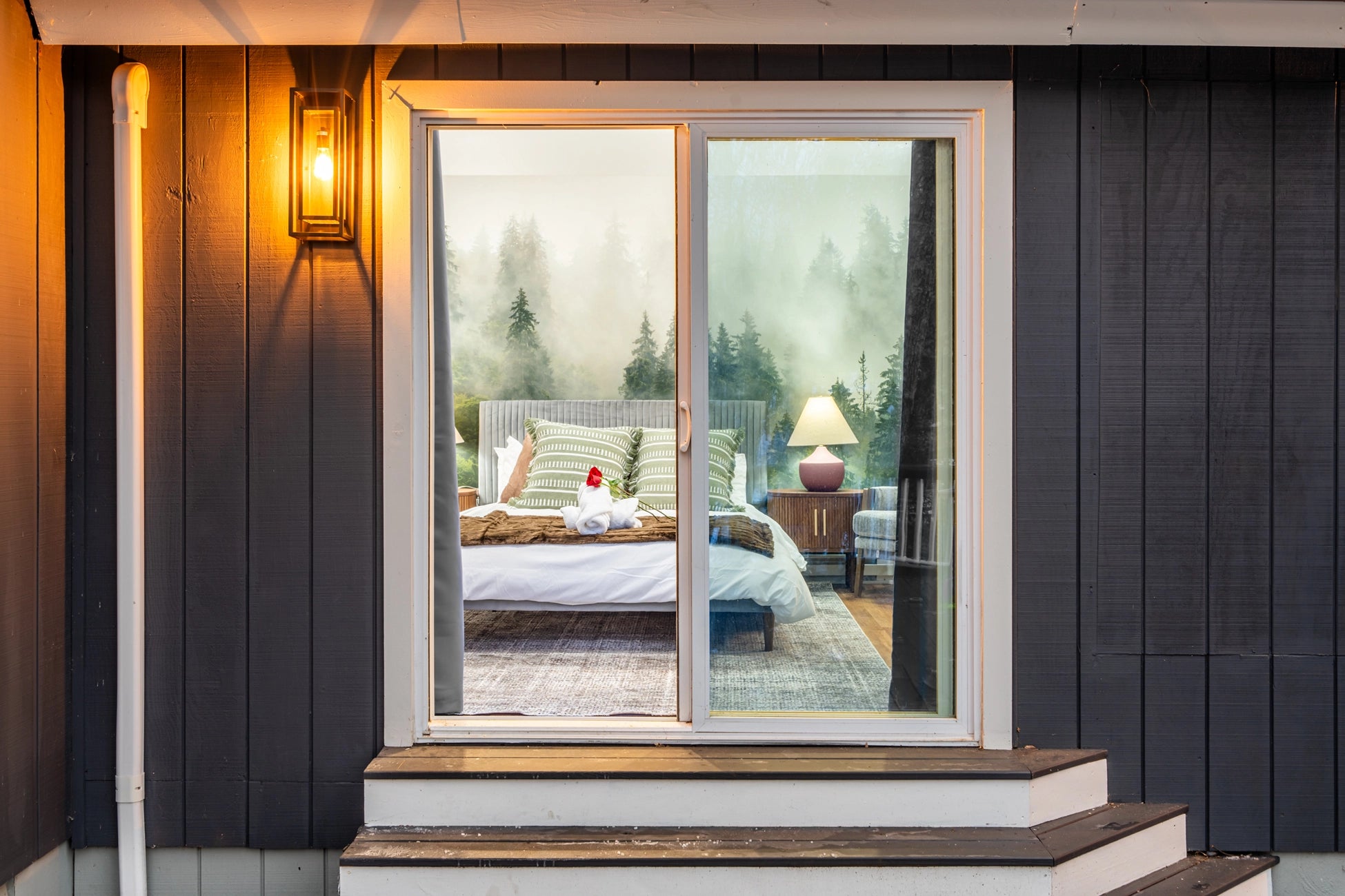 Airbnb Photography: Stunning STR Cabin in East Stroudsburg PA