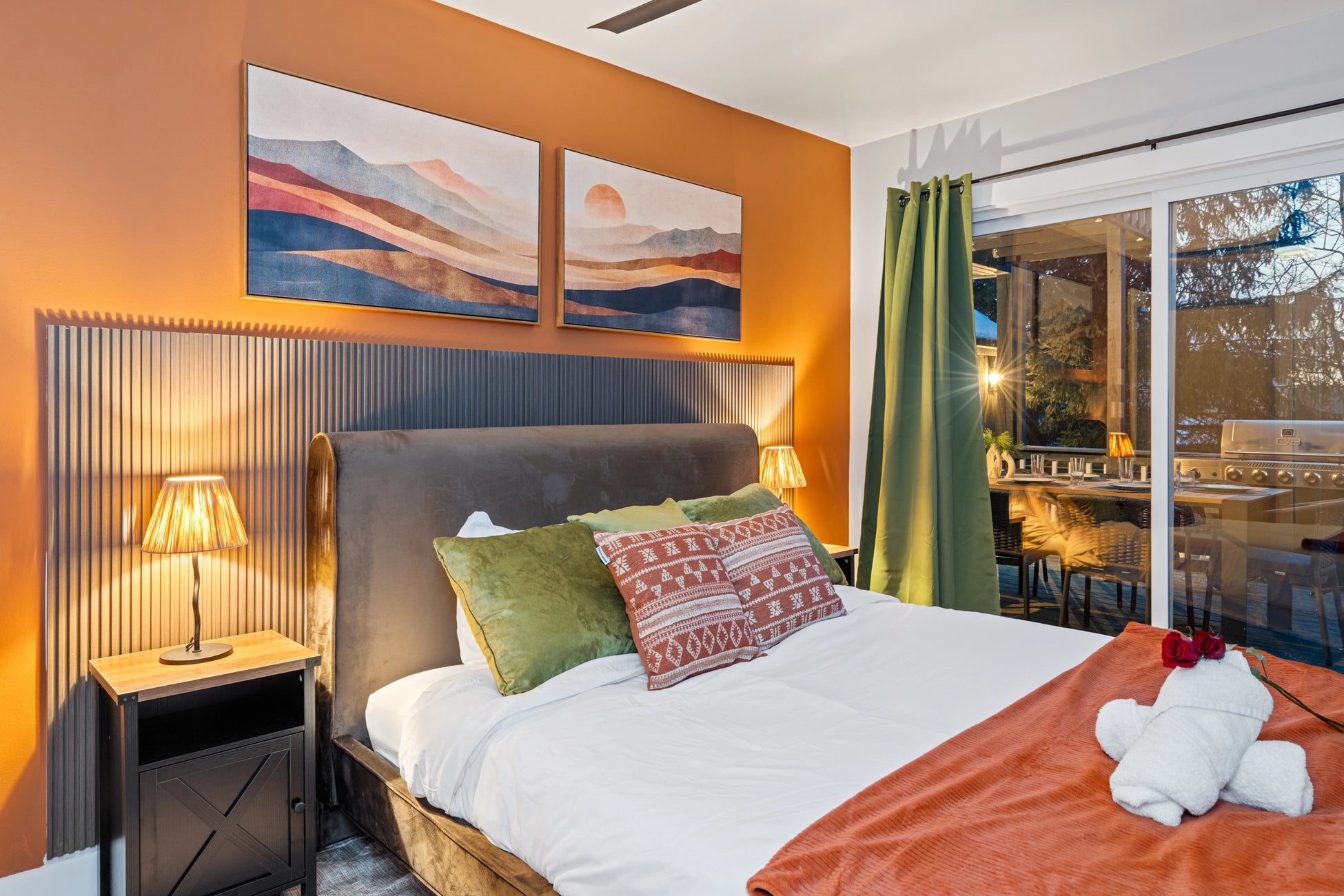 Airbnb Photography: Stunning STR Cabin in East Stroudsburg PA