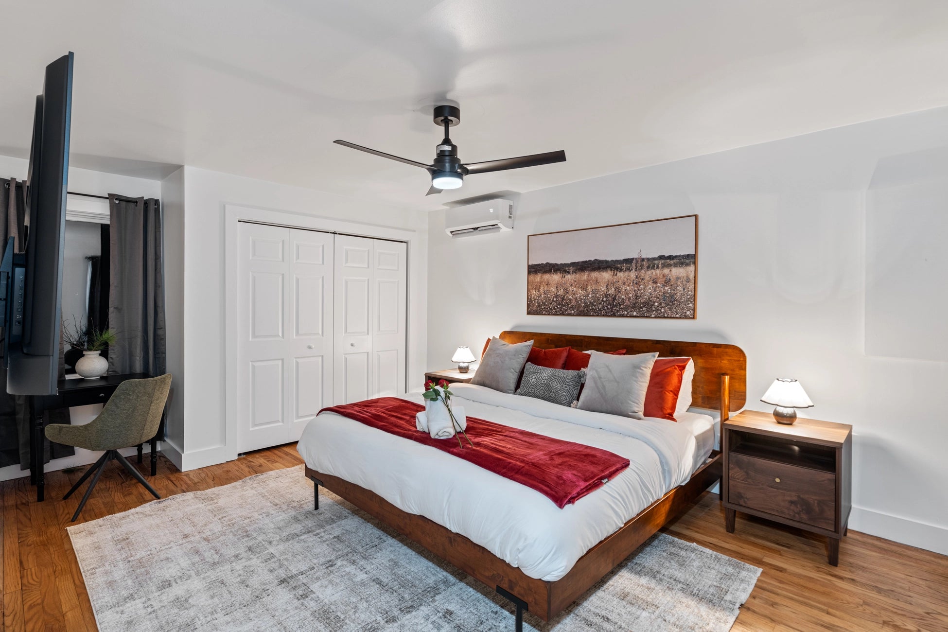 Airbnb Photography: Stunning STR Cabin in East Stroudsburg PA