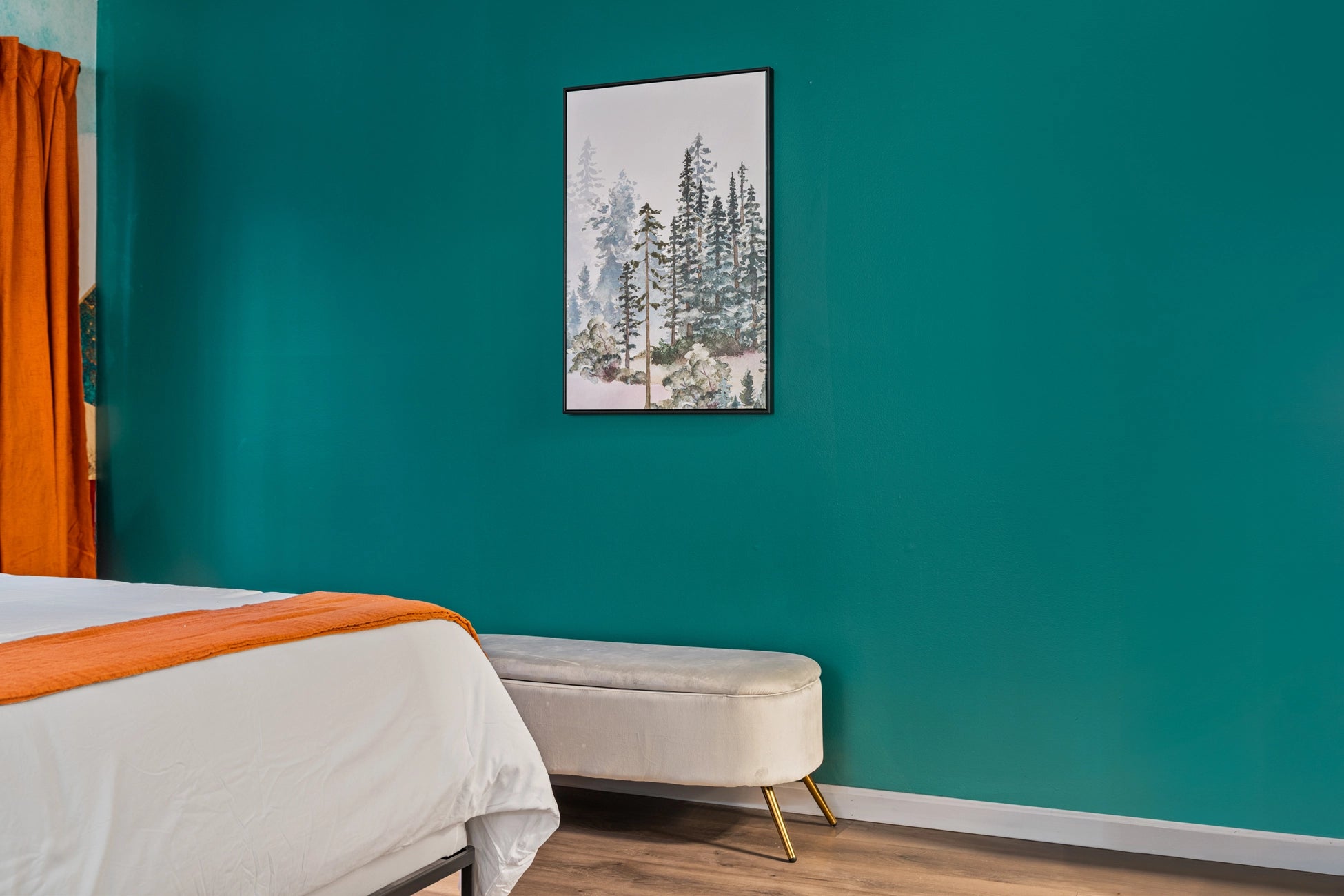 Airbnb Photography: Upscale Poconos Retreat with Twilight and Drone Photography in East Stroudsburg, PA