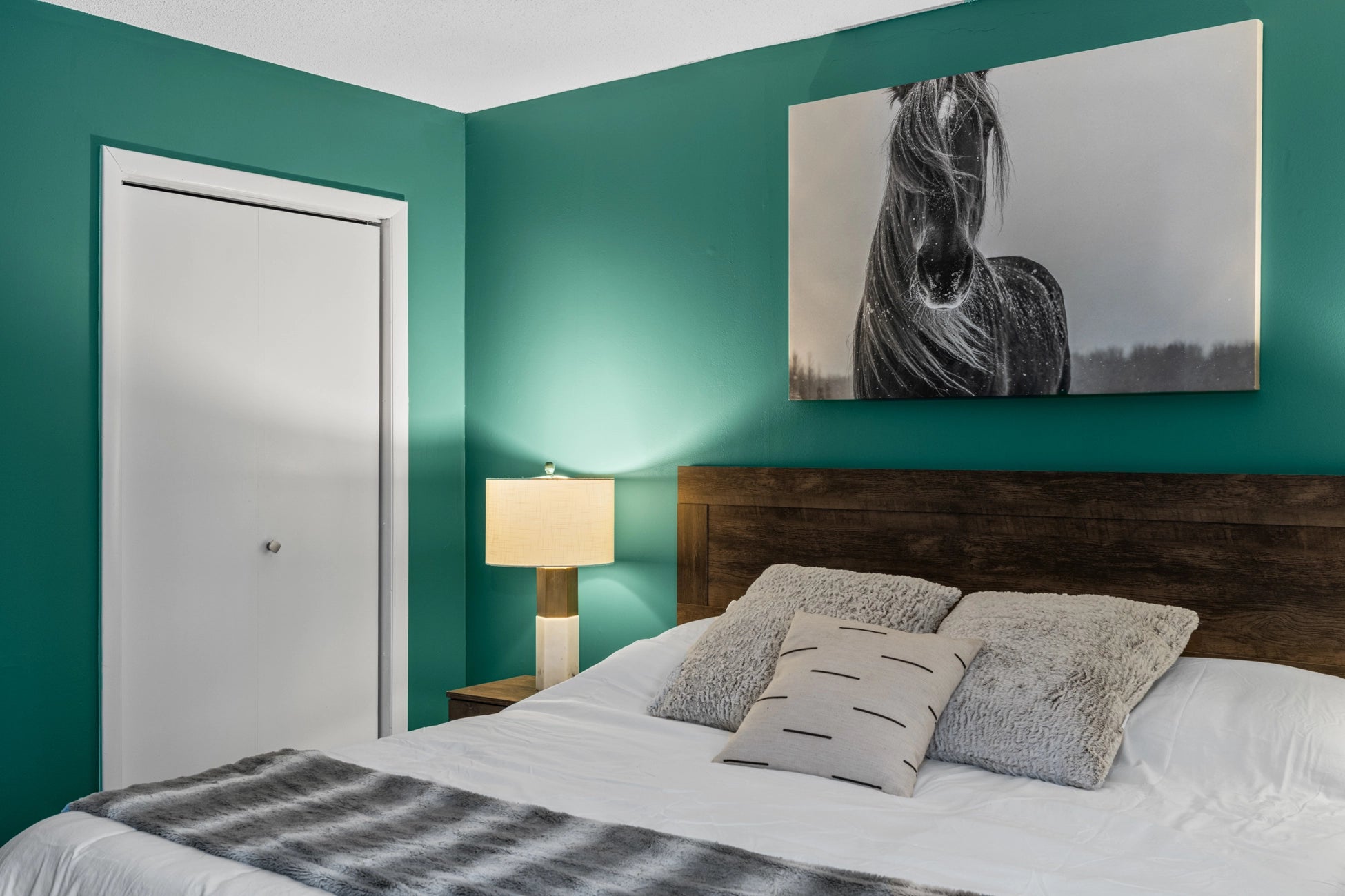 Airbnb Photography: Upscale Poconos Retreat with Twilight and Drone Photography in East Stroudsburg, PA