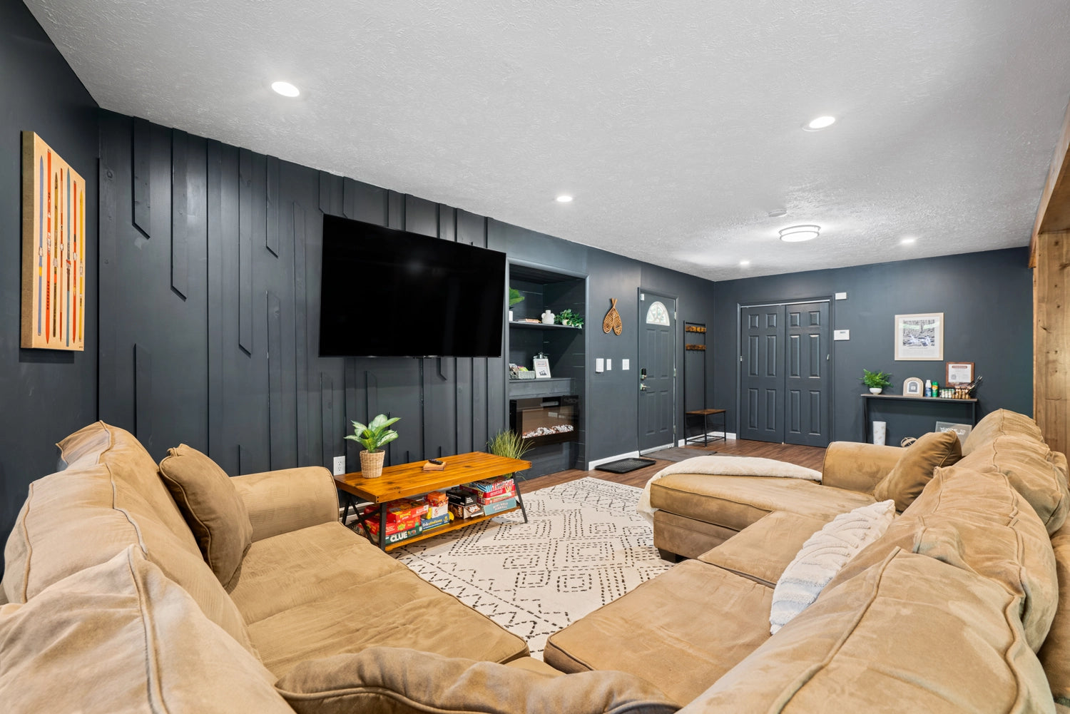 Airbnb Photography: Tranquil Poconos Cabin in Tobyhanna, PA