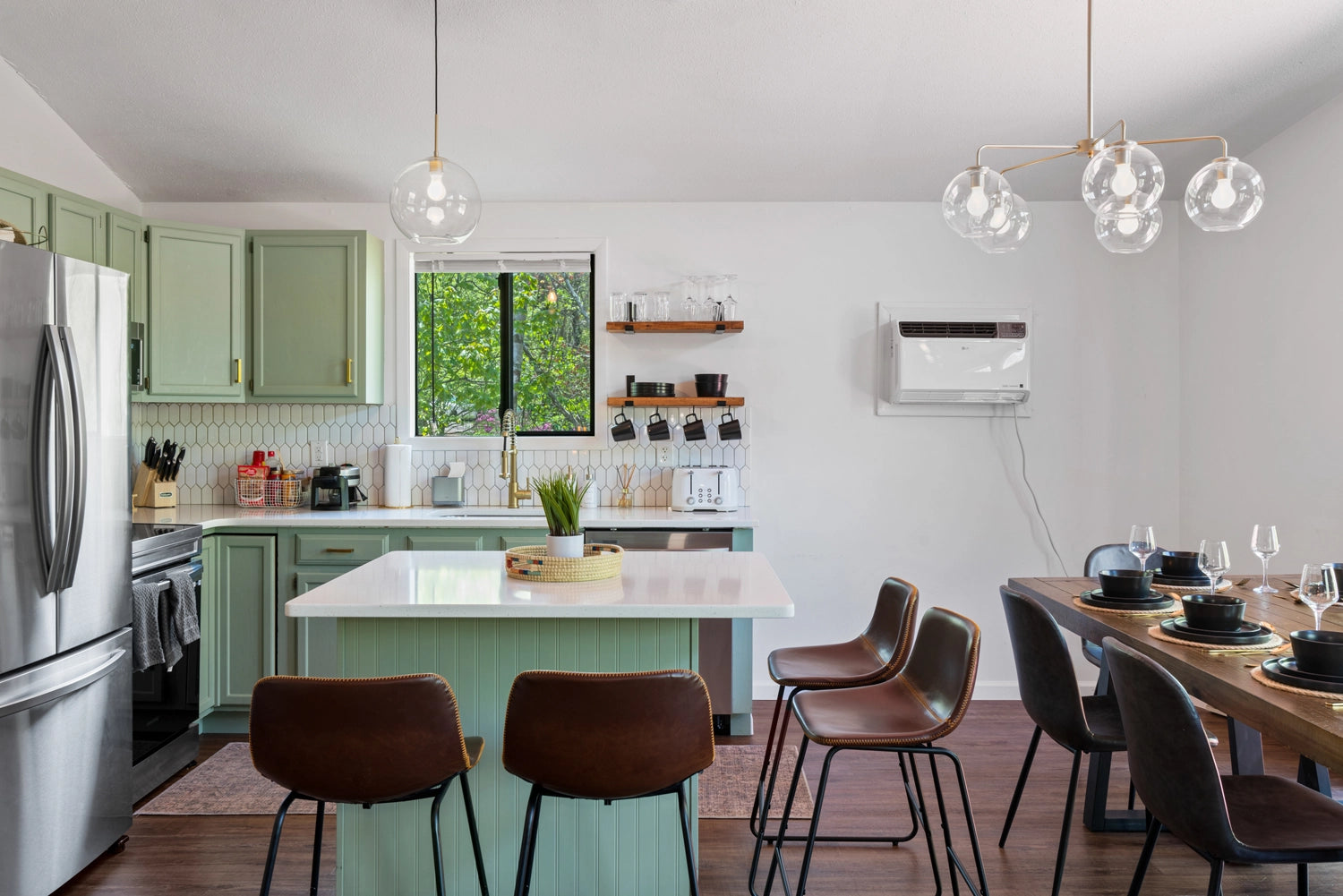 Airbnb Photography: Tranquil Poconos Cabin in Tobyhanna, PA