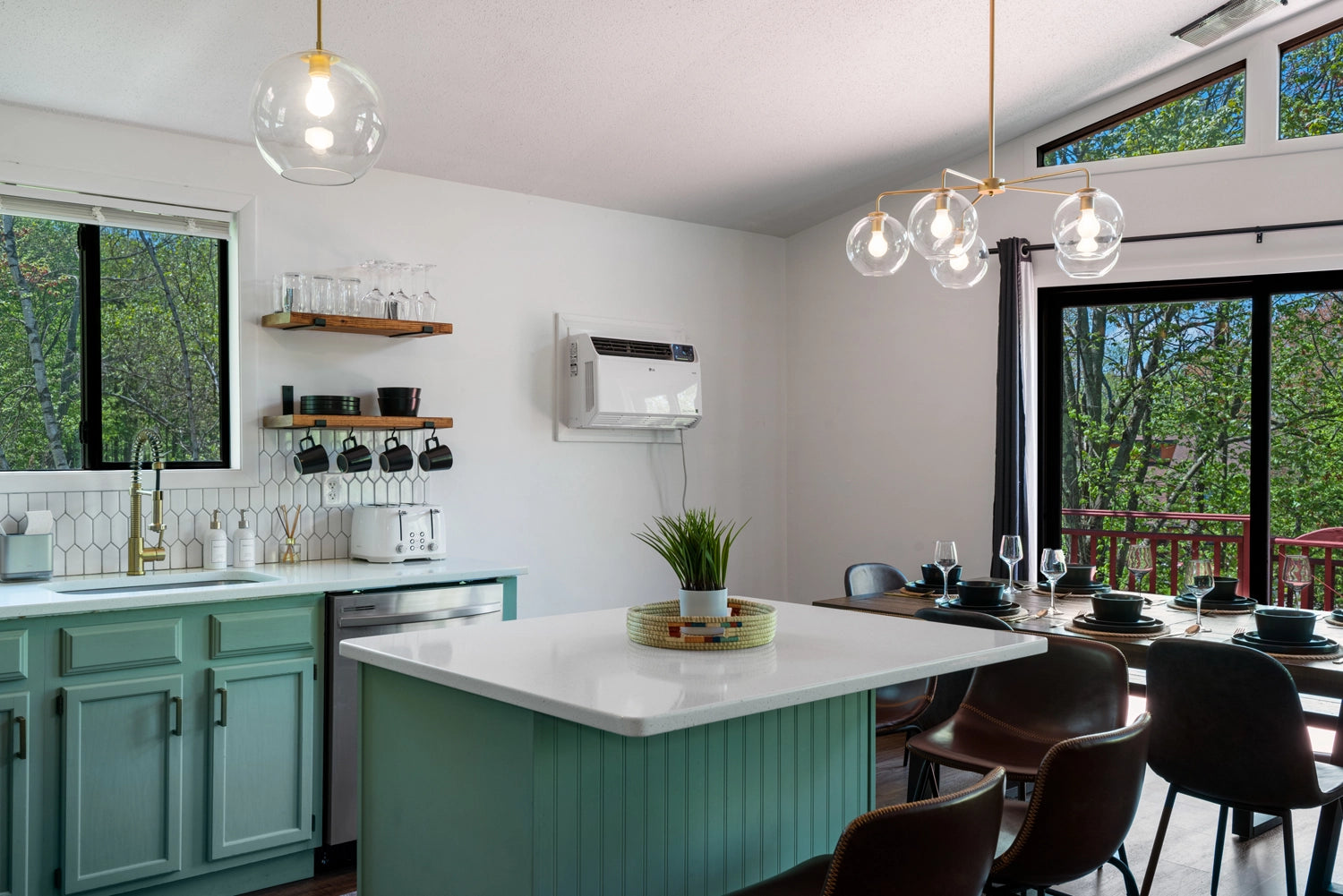 Airbnb Photography: Tranquil Poconos Cabin in Tobyhanna, PA