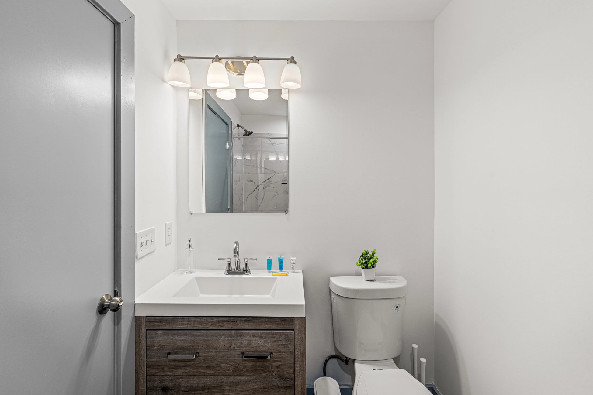 Airbnb Photography: Modern Multi-Unit Rental in Newark, NJ