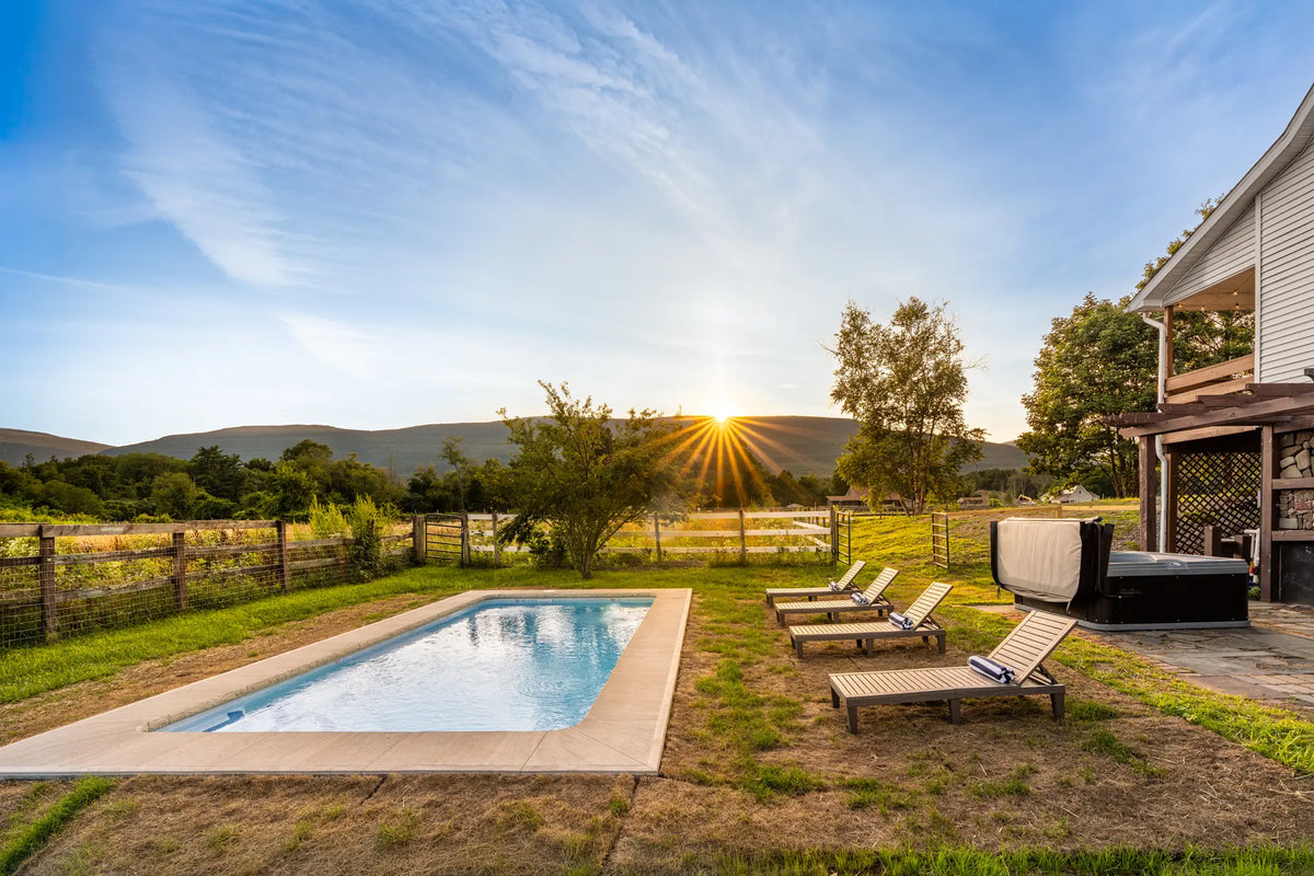 Airbnb Photography in Saugerties, NY | Twilight Mountain Retreat