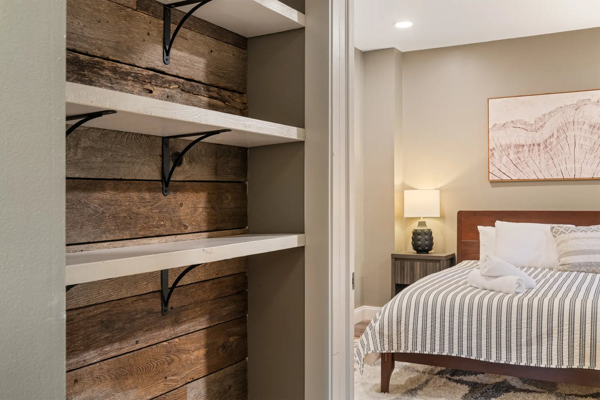 Airbnb Photography in Saugerties, NY | Twilight Mountain Retreat
