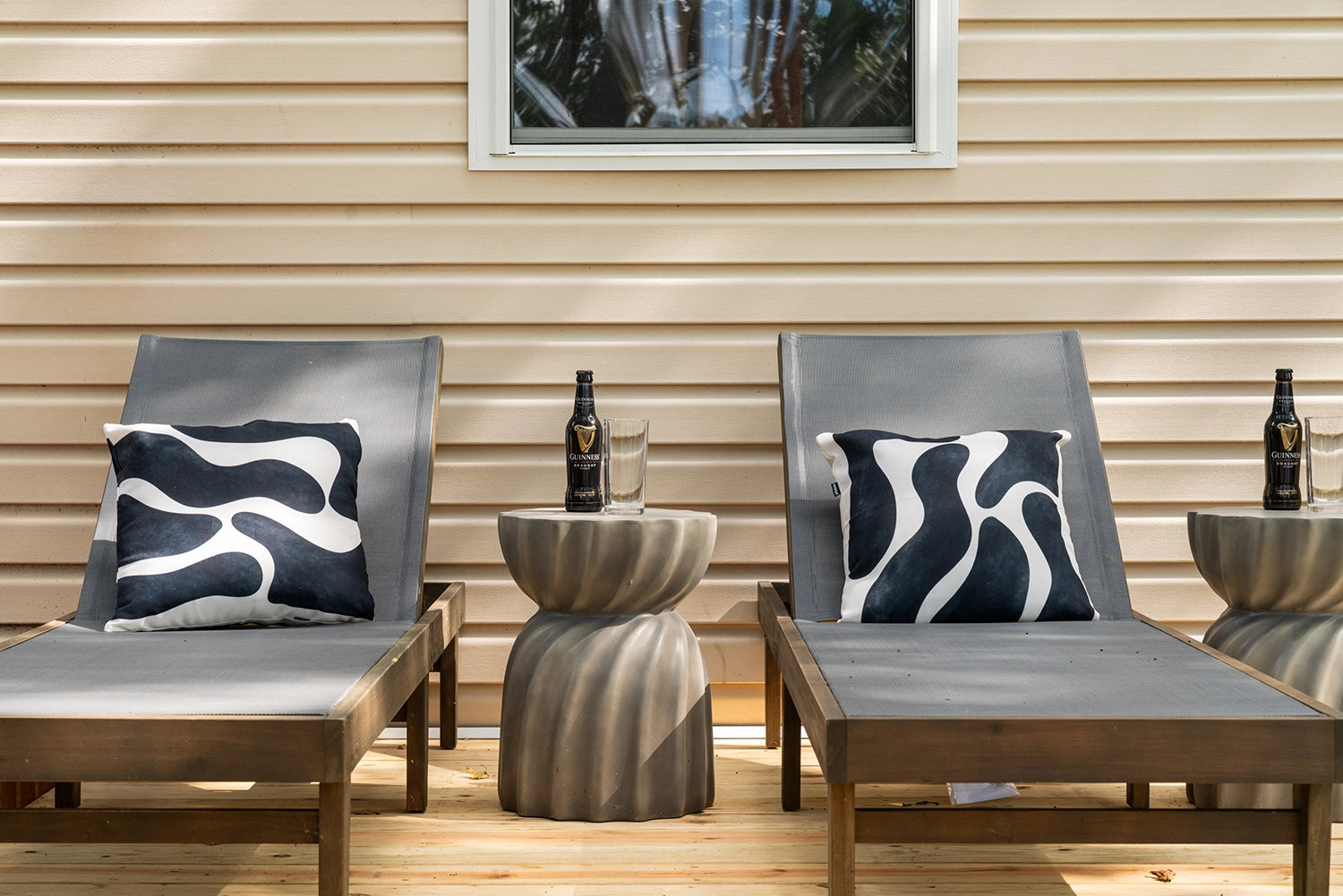 Airbnb Photography: Modern Retreat at Penn Estates, East Stroudsburg