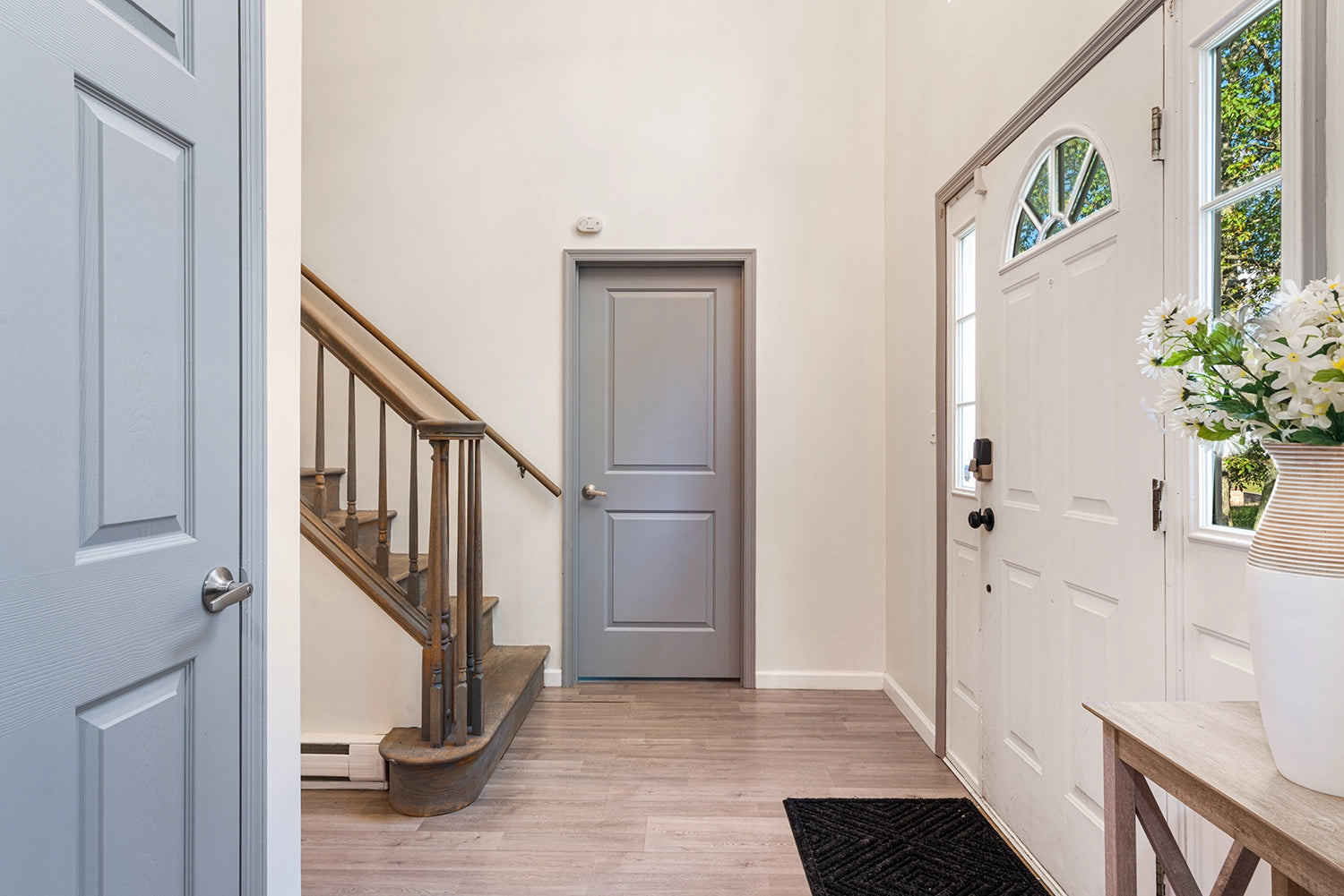 Airbnb Photography: Modern Retreat at Penn Estates, East Stroudsburg