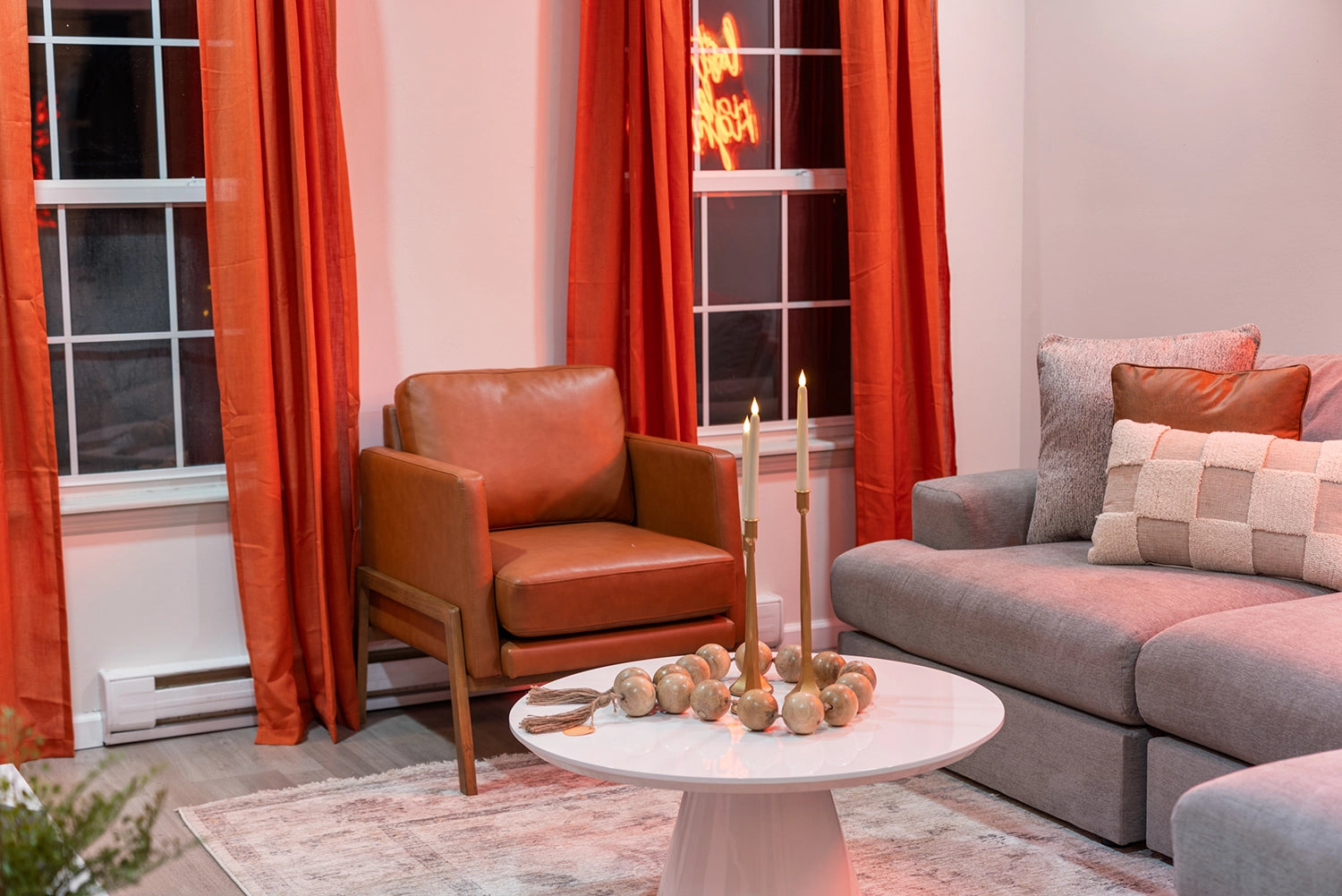 Airbnb Photography: Modern Retreat at Penn Estates, East Stroudsburg