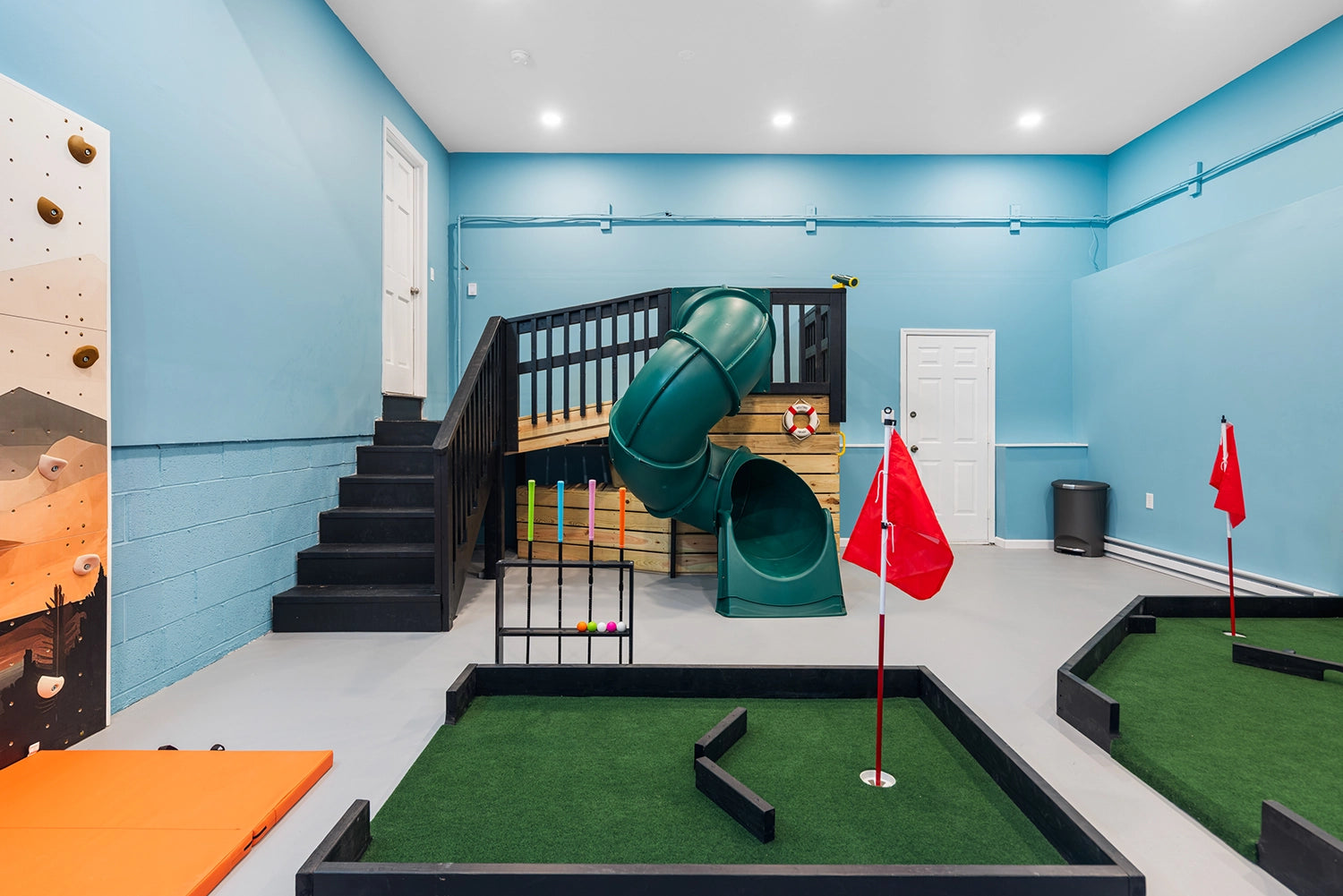 Airbnb Photography: Modern Retreat at Penn Estates, East Stroudsburg