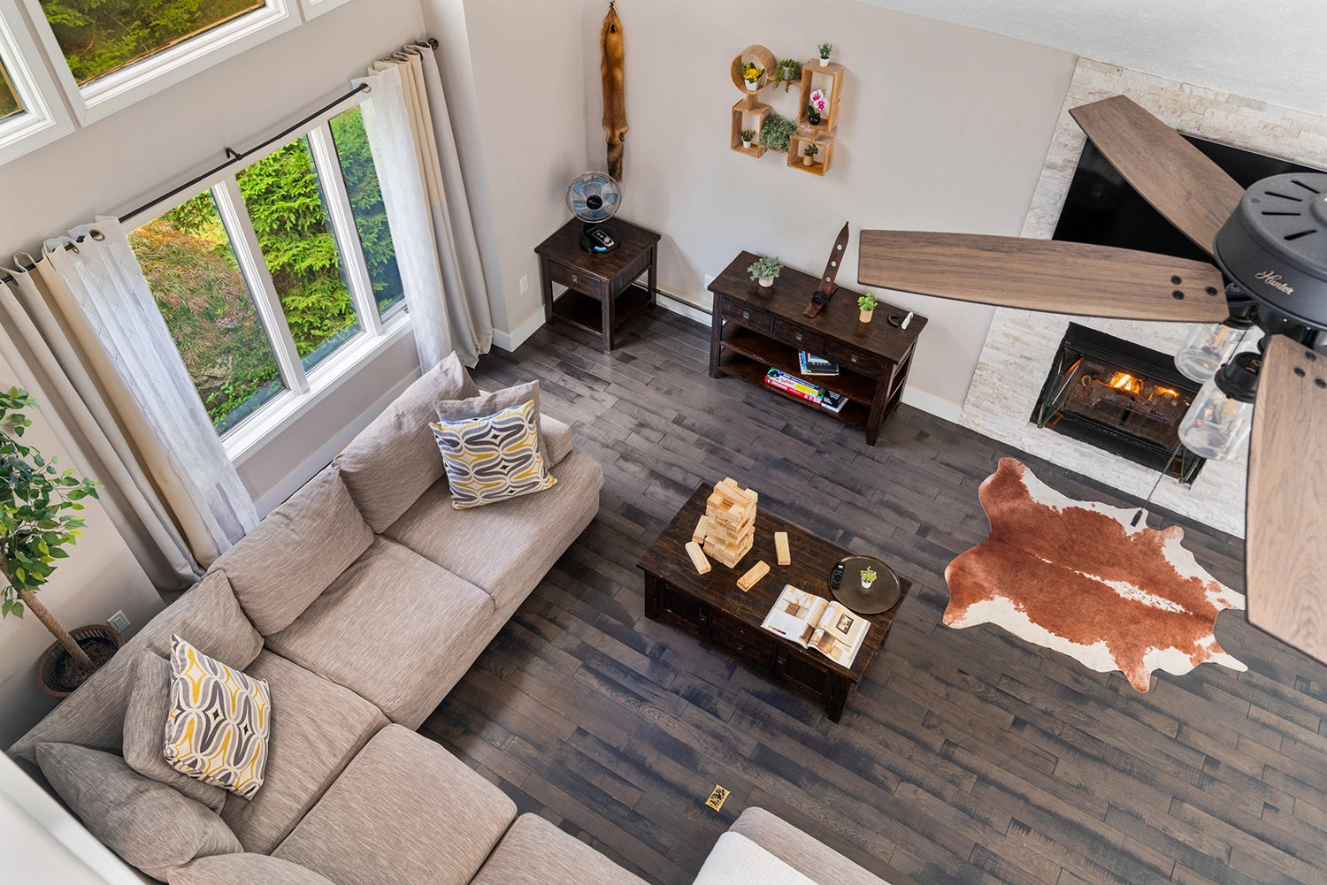 Airbnb Photography: Modern Retreat in Long Pond, PA