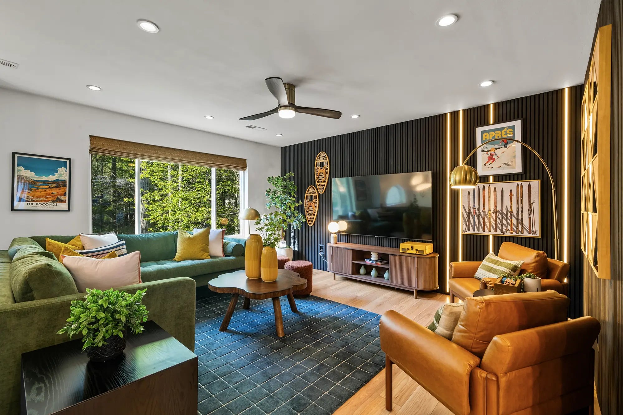 slider image slider_item_UAxjag