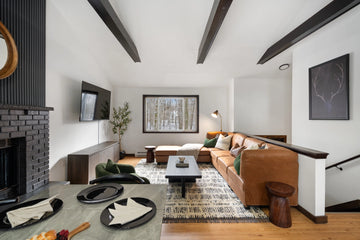 Airbnb Photography: Modern Chalet with Game Room in Tobyhanna, PA