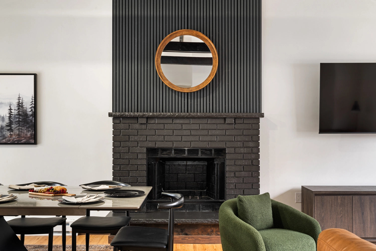 Airbnb Photography: Modern Chalet with Game Room in Tobyhanna, PA