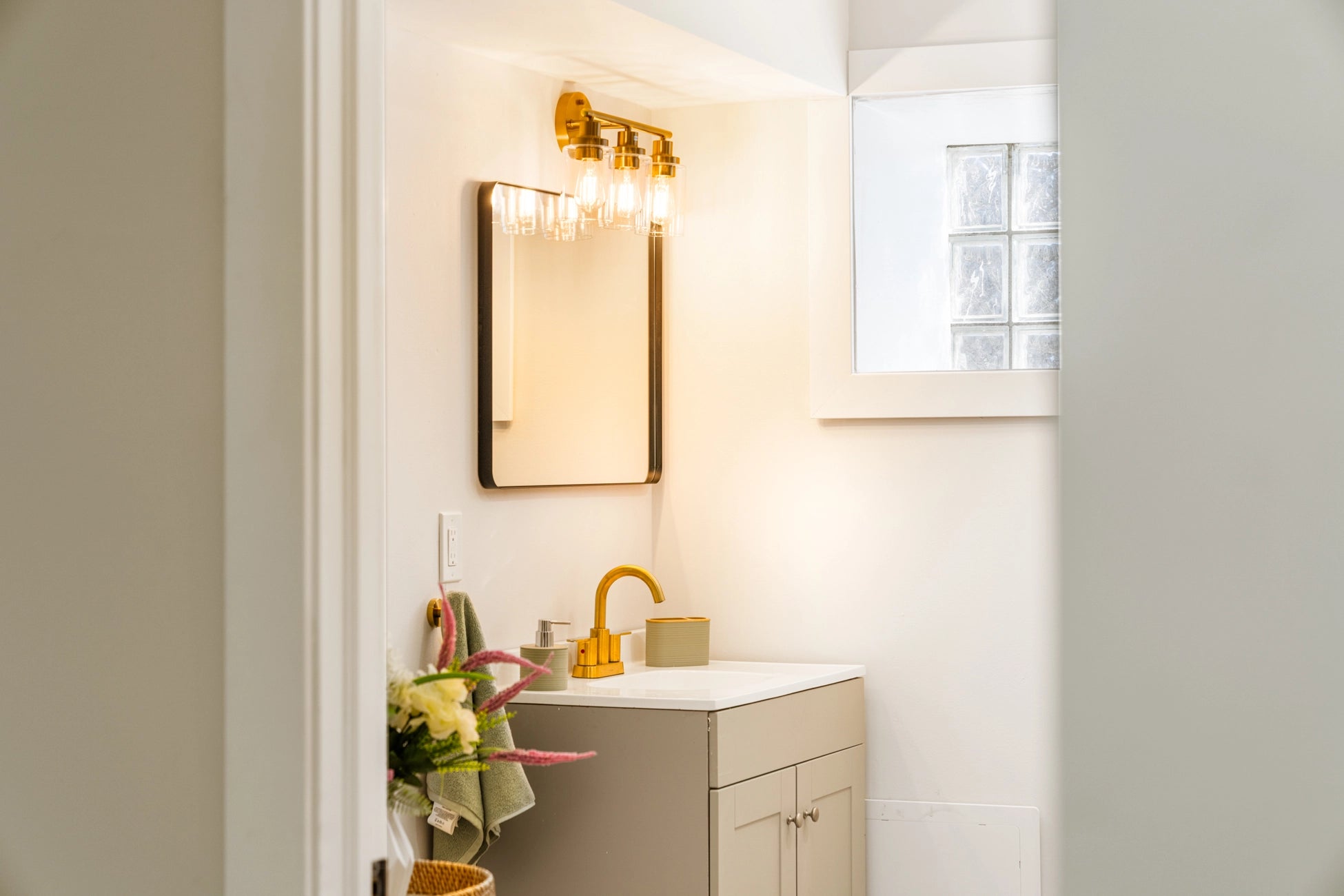 Real Estate Photography Philadelphia | 7176 N 19th St