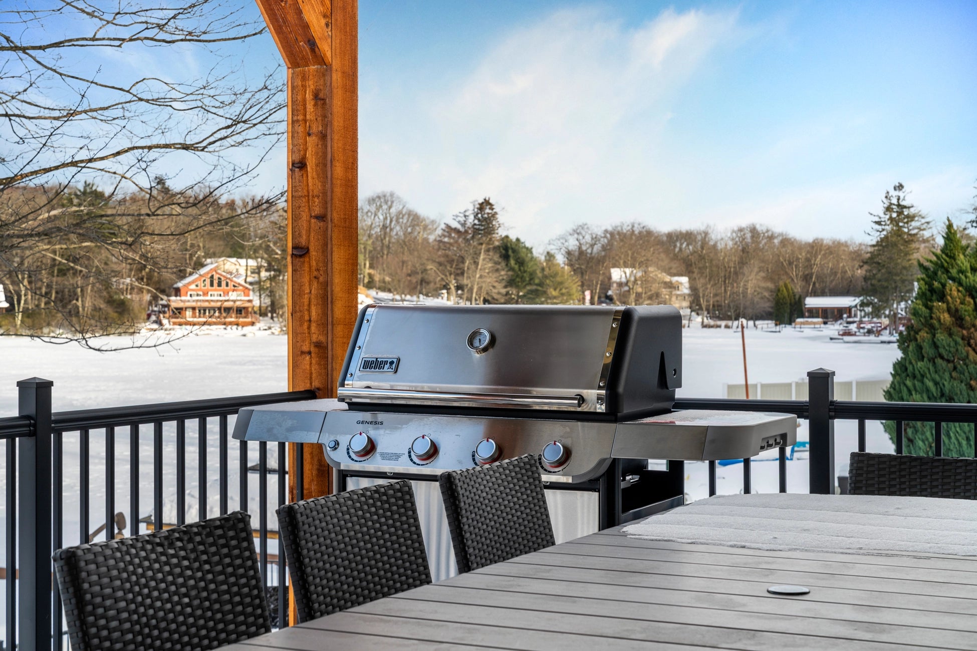 Airbnb Photography: Luxury Lakefront STR Home in Lake Harmony, PA