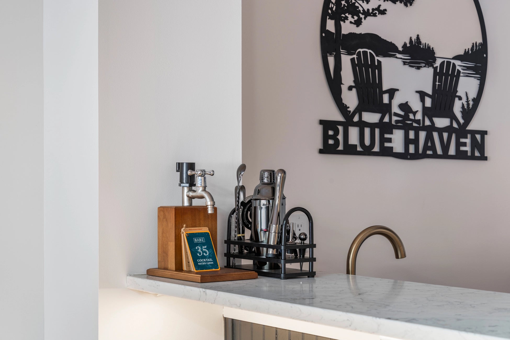 Airbnb Photography: Luxury Lakefront STR Home in Lake Harmony, PA