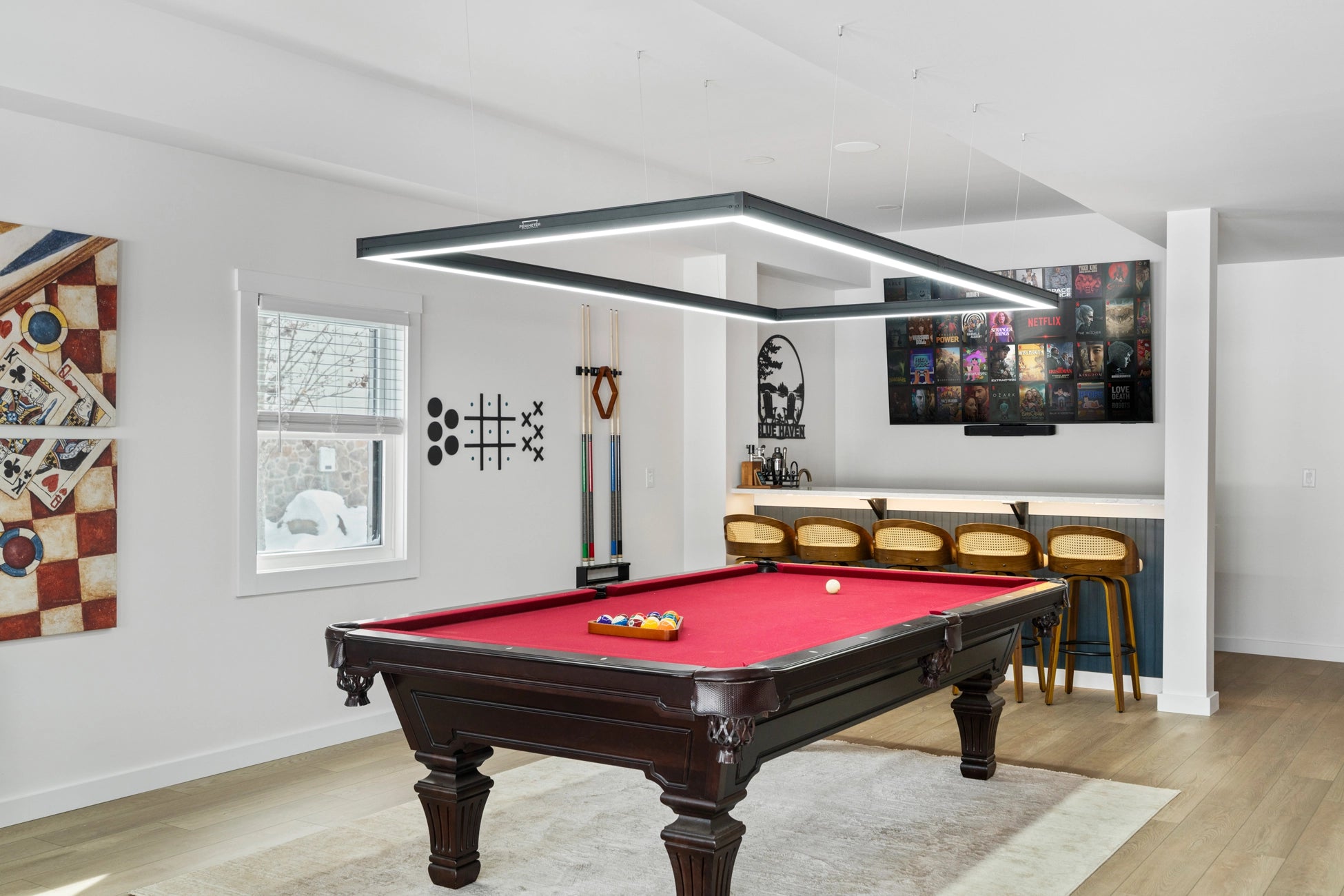 Airbnb Photography: Luxury Lakefront STR Home in Lake Harmony, PA