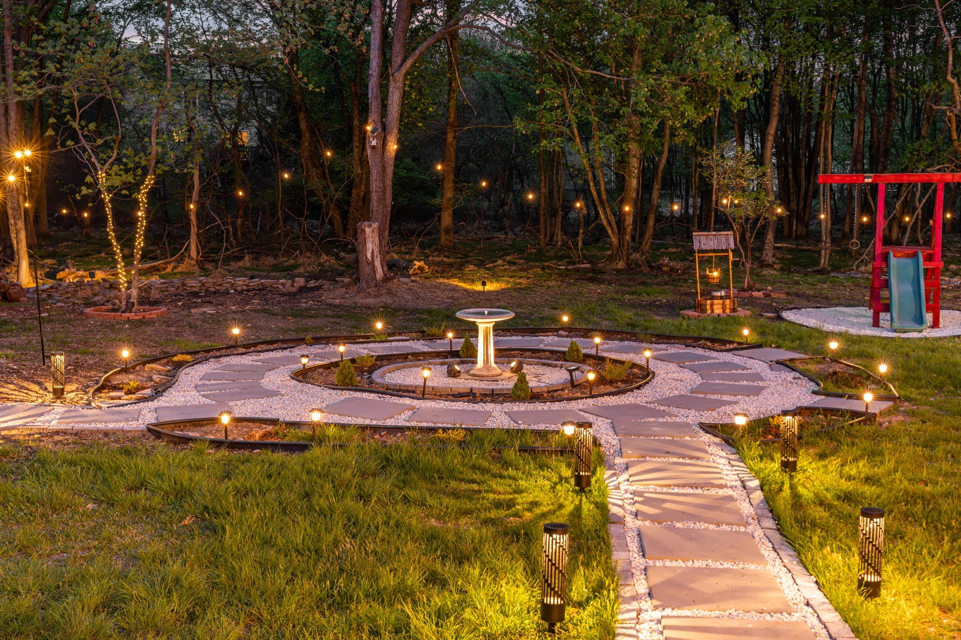 Airbnb Photography in Long Pond, PA | Twilight Backyard Retreat