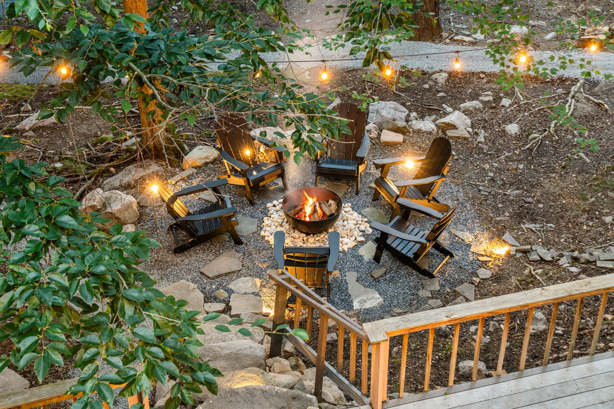 107-Robert-Ln-Gouldsboro-PA-18424-airbnb-006-twilight-details.webp