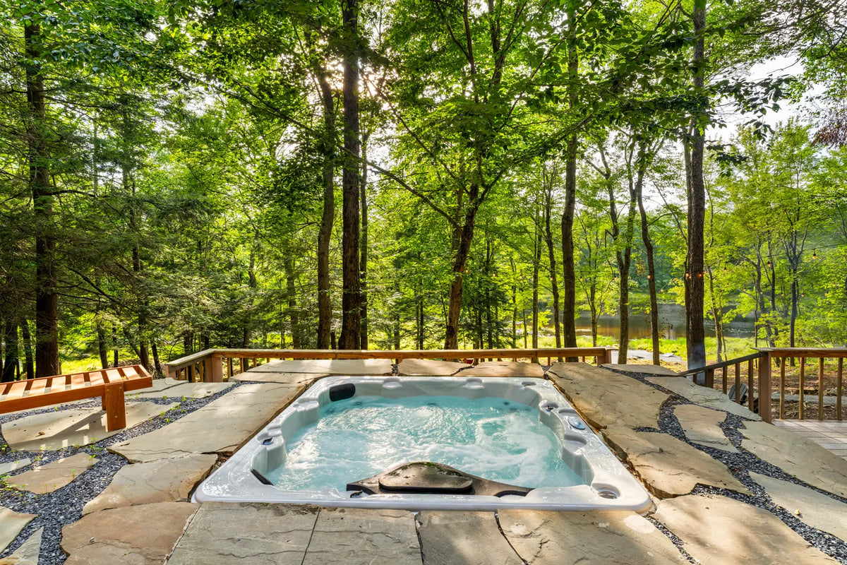 107-Robert-Ln-Gouldsboro-PA-18424-airbnb-034.webp