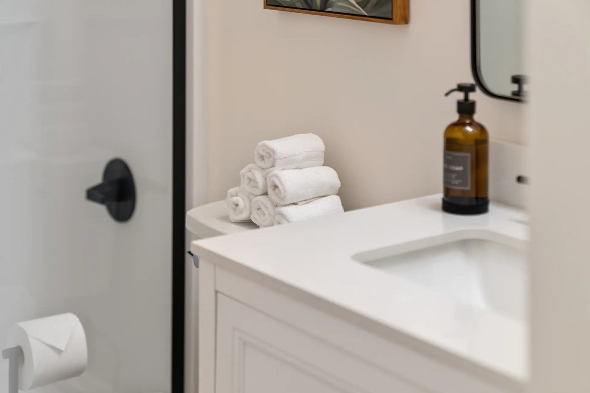 107-Robert-Ln-Gouldsboro-PA-18424-airbnb-089.webp