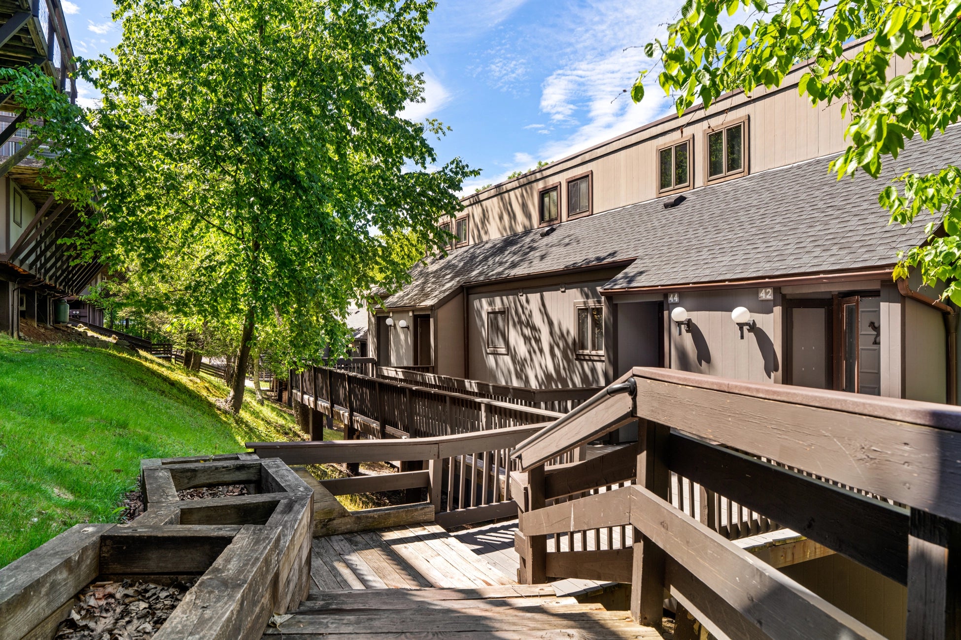 Airbnb Photography in Tannersville, PA | Twilight Deck Retreat
