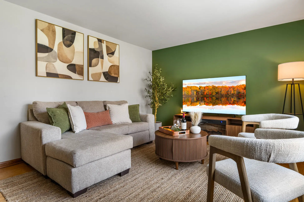 5200-Holiday-Dr-Pocono-Summit-PA-Harmony-House-18346-airbnb-033.webp