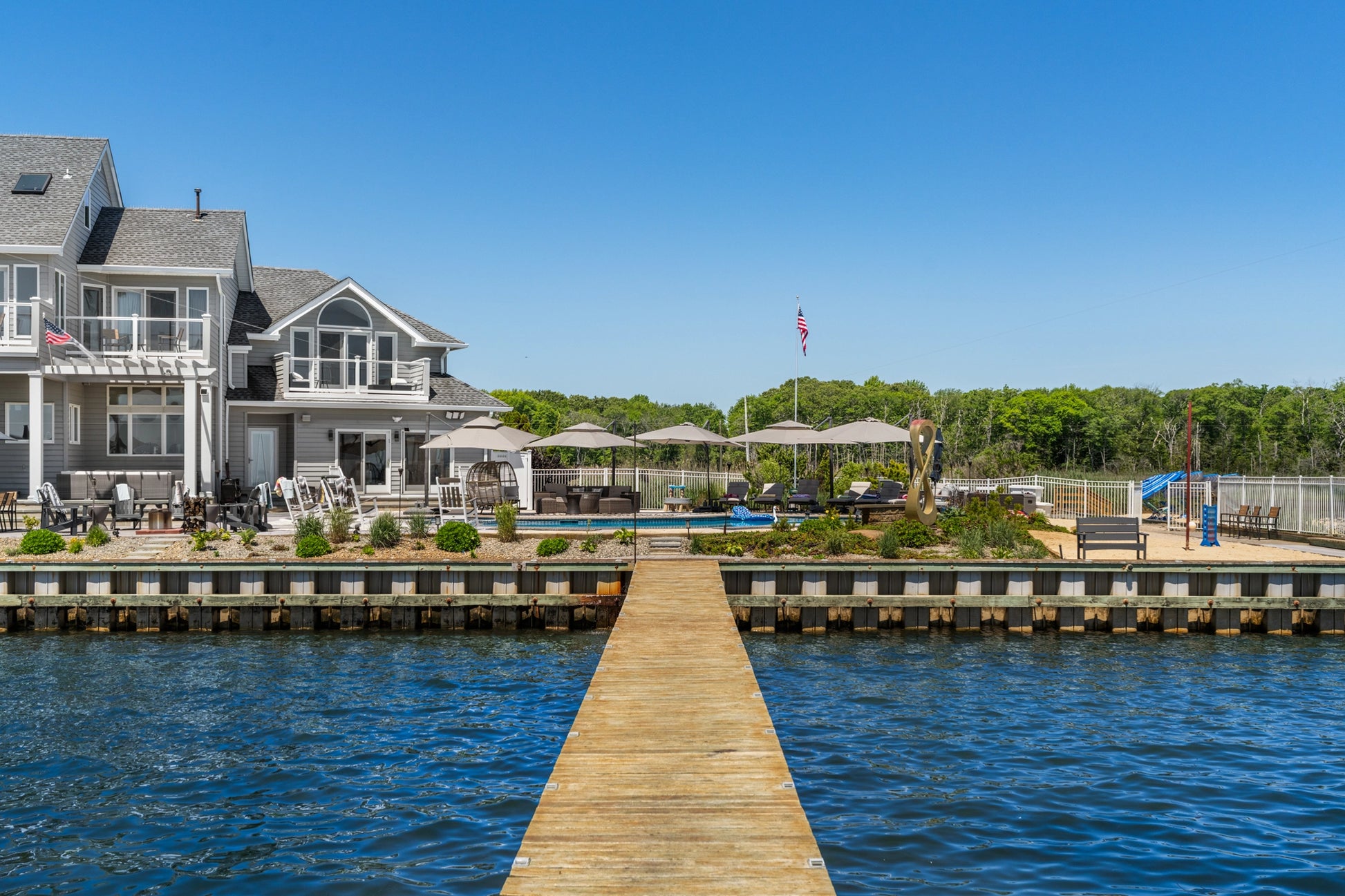 60-Westcott-Ave-Ocean-Township-NJ-08758-airbnb-034.webp