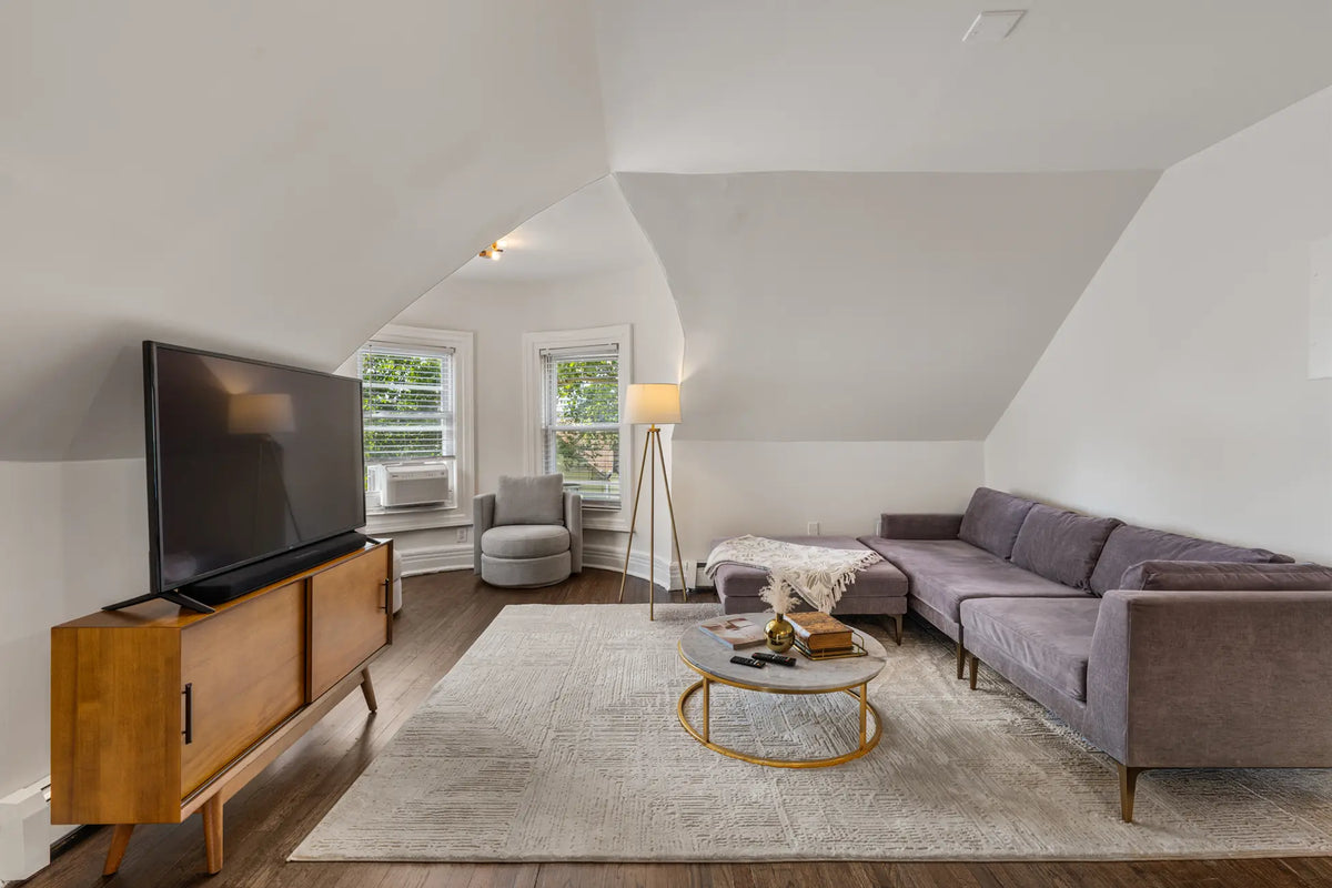 486-Bramhall-Ave-Jersey-City-NJ-07304-apt-3a-airbnb-020.webp