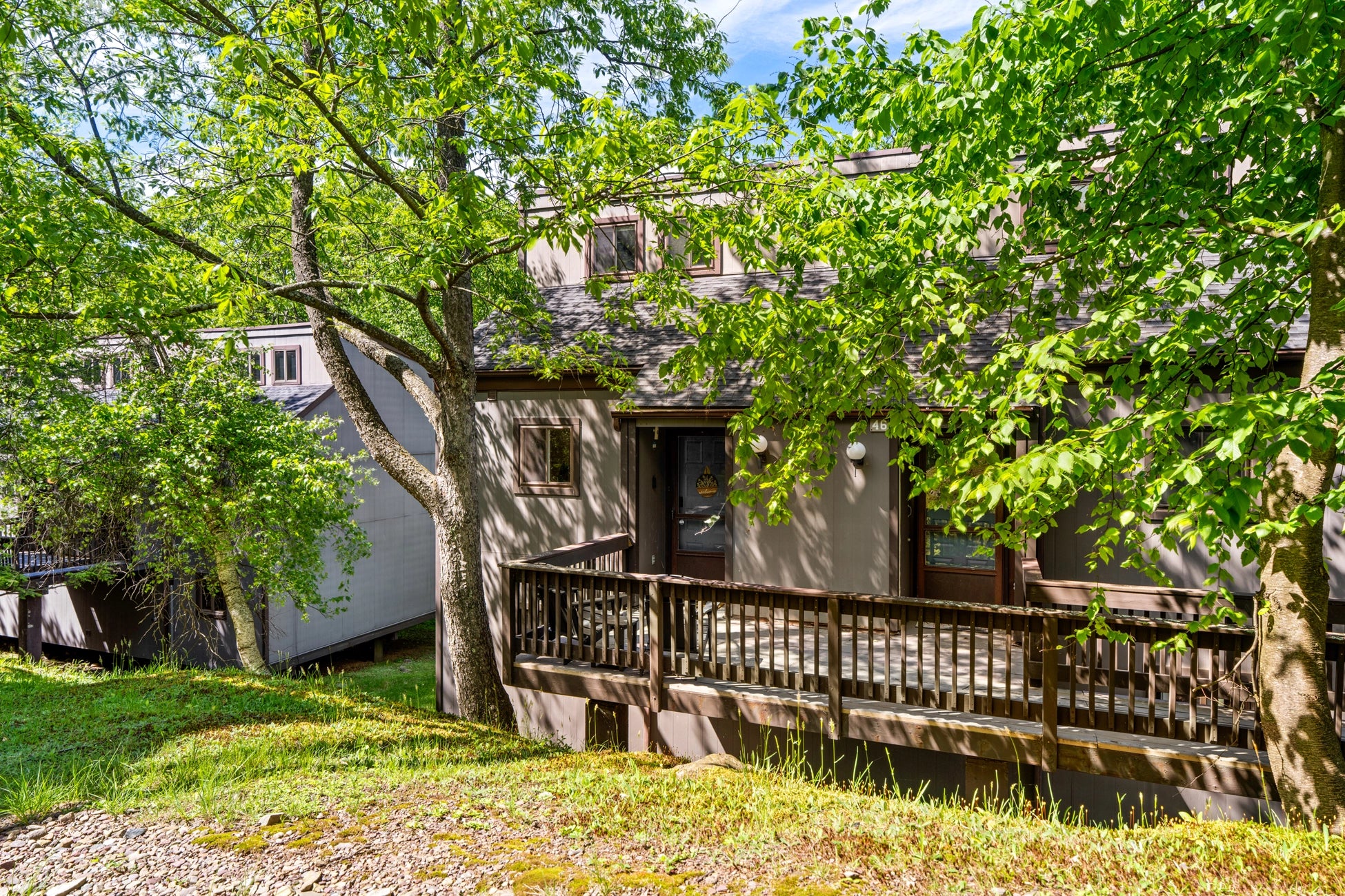 Airbnb Photography in Tannersville, PA | Twilight Deck Retreat