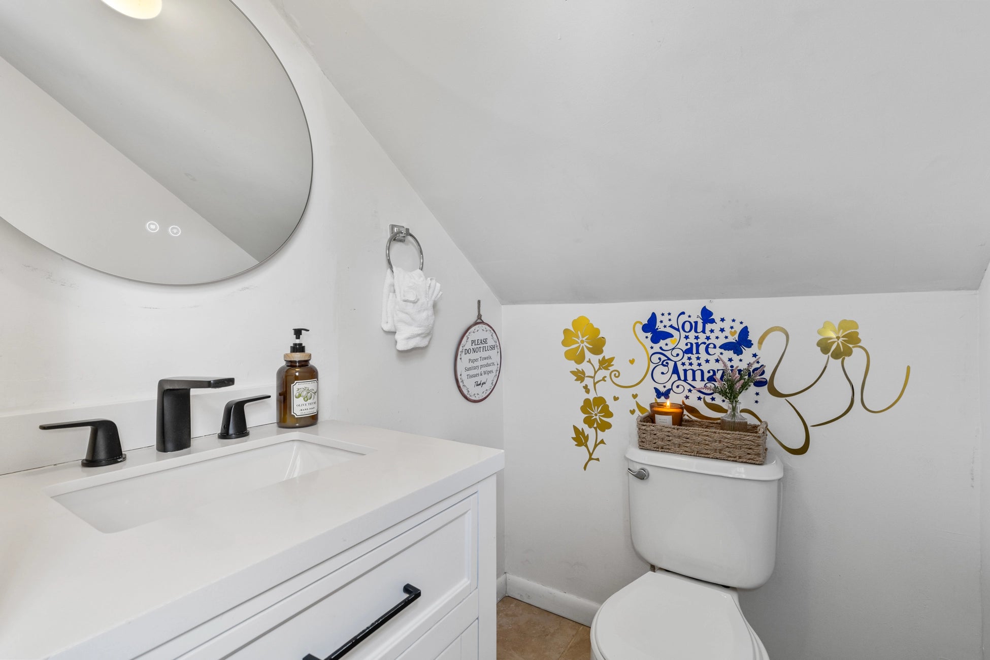 Airbnb Photography in Long Pond, PA | Twilight Backyard Retreat