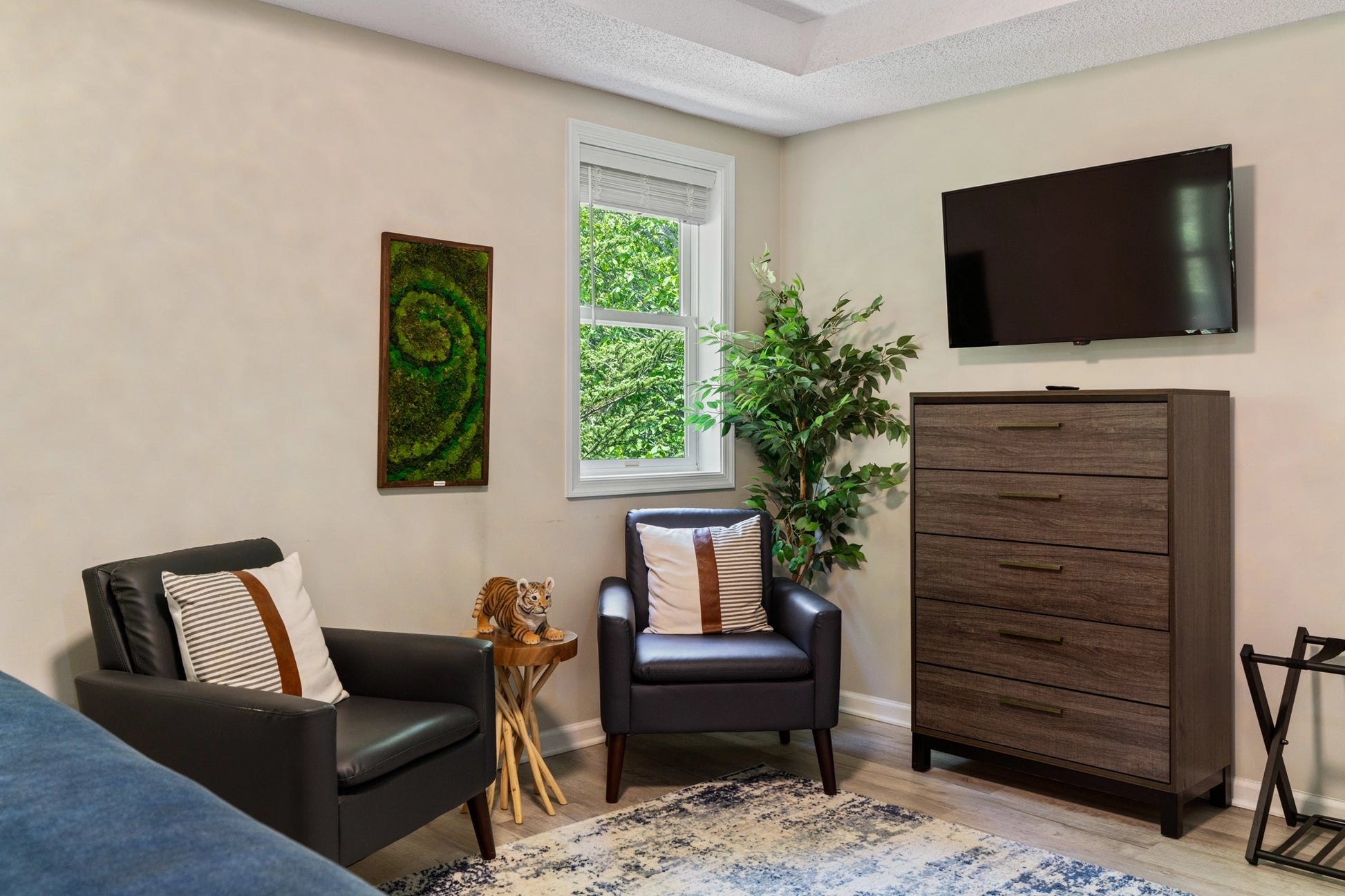 310-Mohansic-Lane-Tobyhanna-PA-18466-airbnb-058.webp